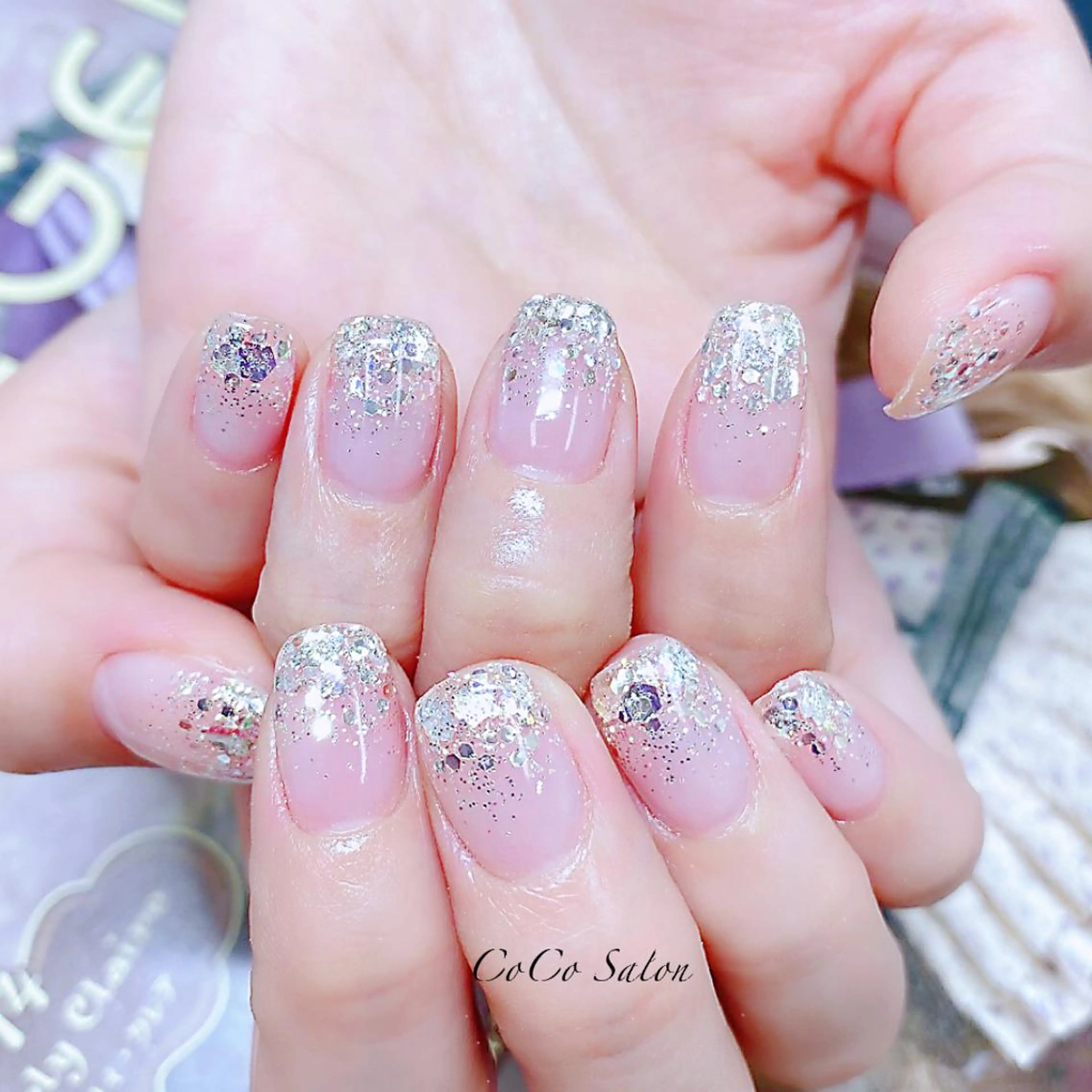 ネイル 長さ出し ジェルネイル グラデーション ホログラムネイル キラキラネイル CoCoSalon ネイル/まつ毛予約のネイルデザイン