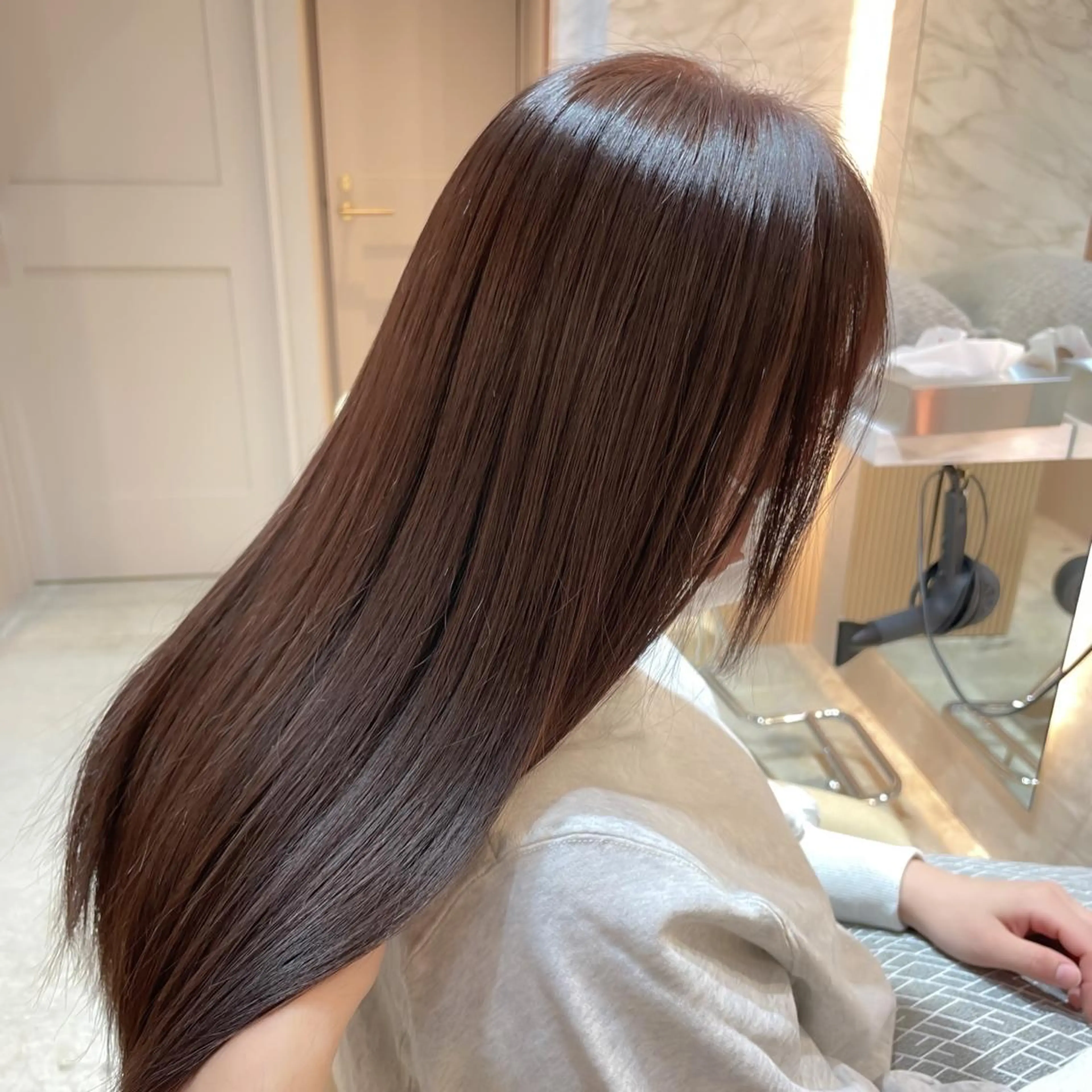 セミロング カラー カット ヘアカラー トリートメント レイヤー/韓国ヘア 縮毛矯正🫧鈴木颯のヘアスタイル