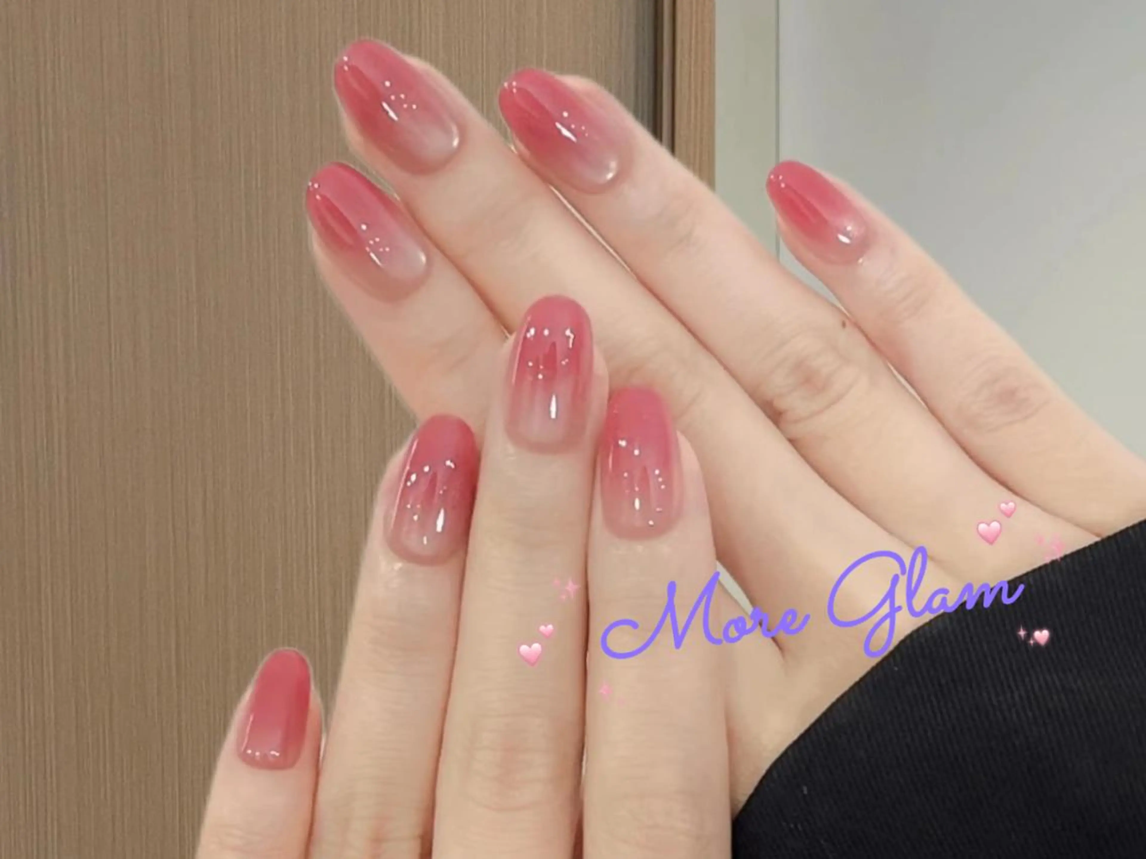 ネイル 長さ出し フットネイル フレンチネイル ジェルネイル ガラスフレンチ MoreGlam Nailsのネイルデザイン
