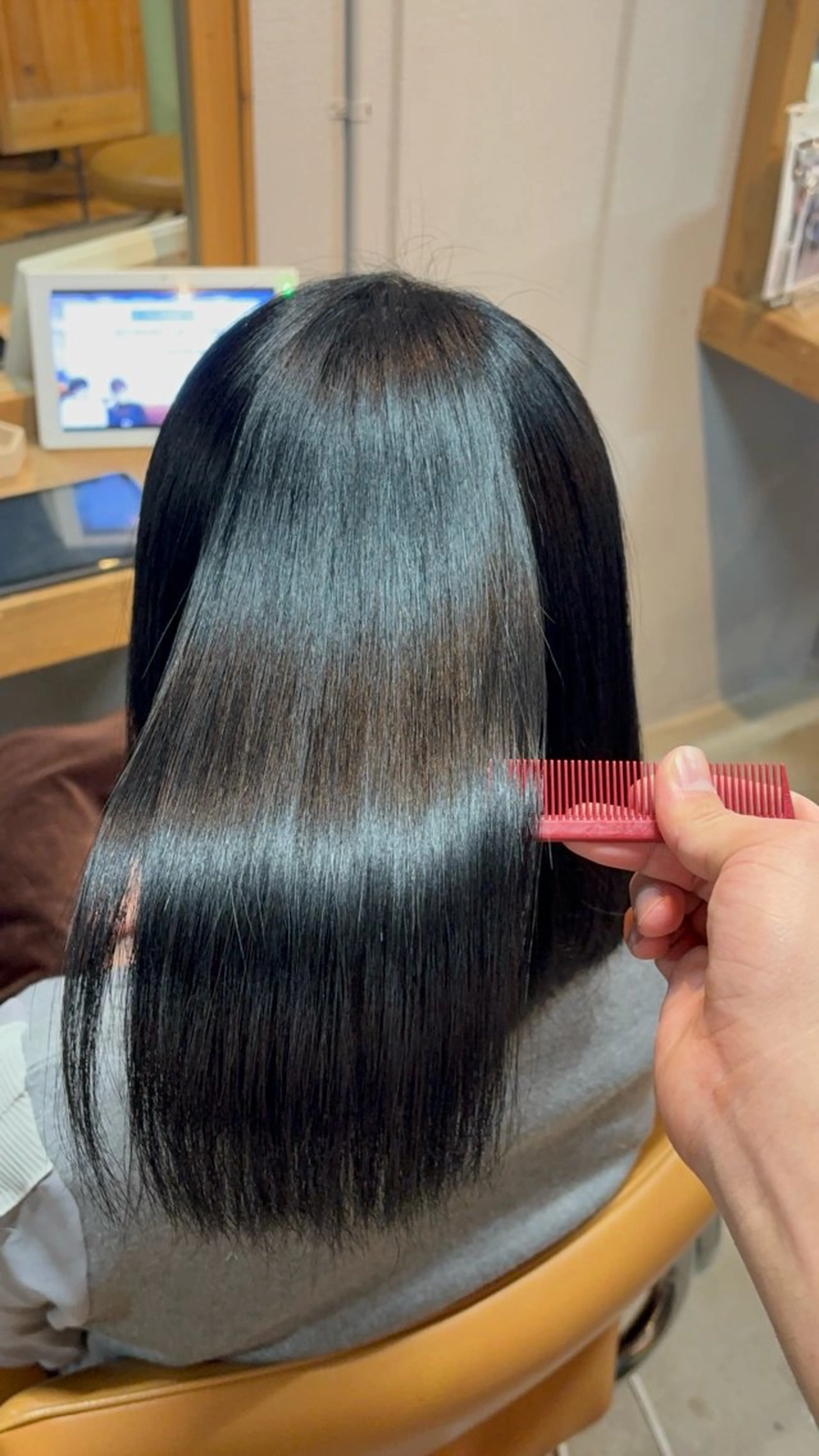 ミディアム 髪質改善 縮毛矯正 トリートメント 恵比寿/髪質改善/ レイヤー/羽立蔵之助のヘアスタイル