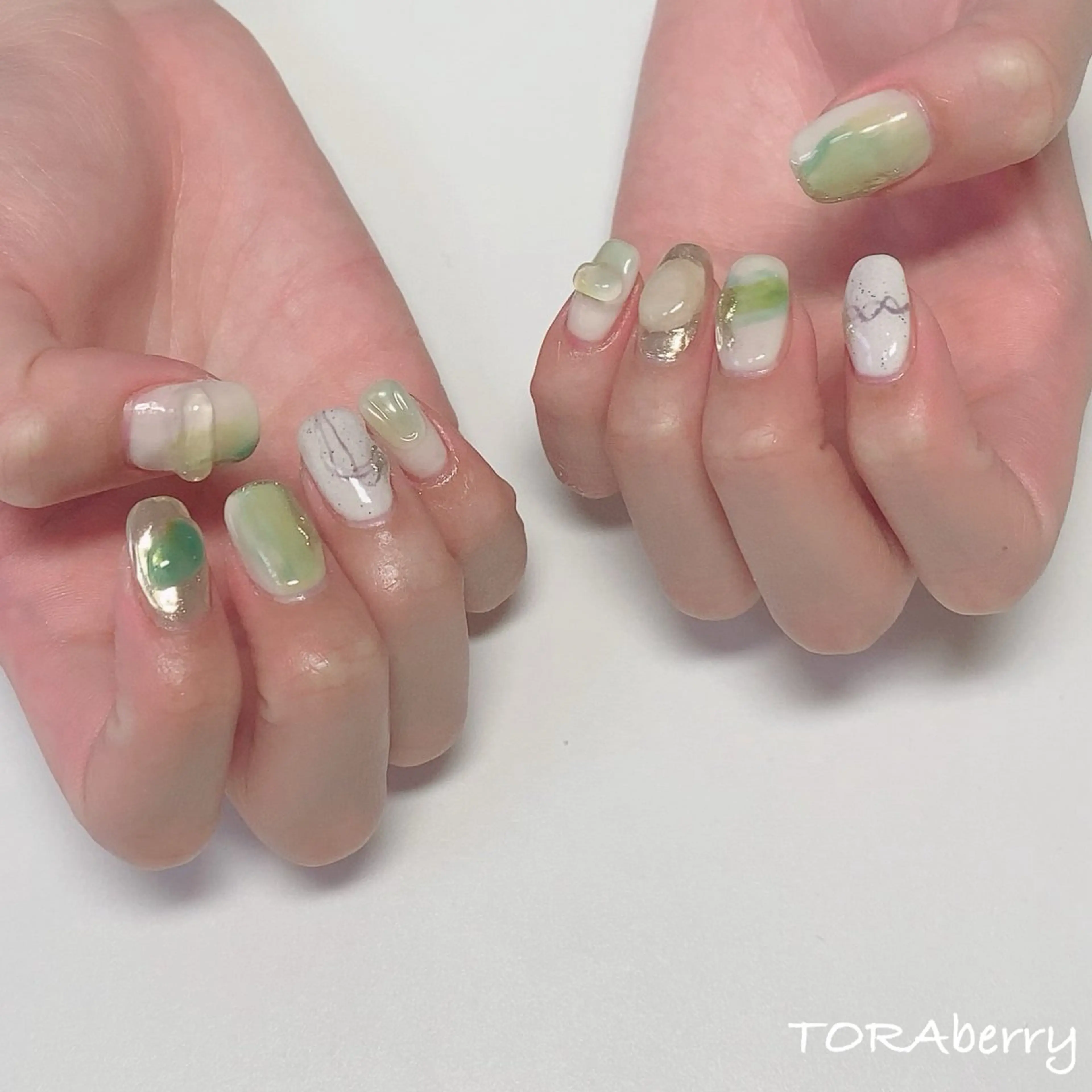 ネイル ハンドネイル ネイリスト なつみのネイルデザイン