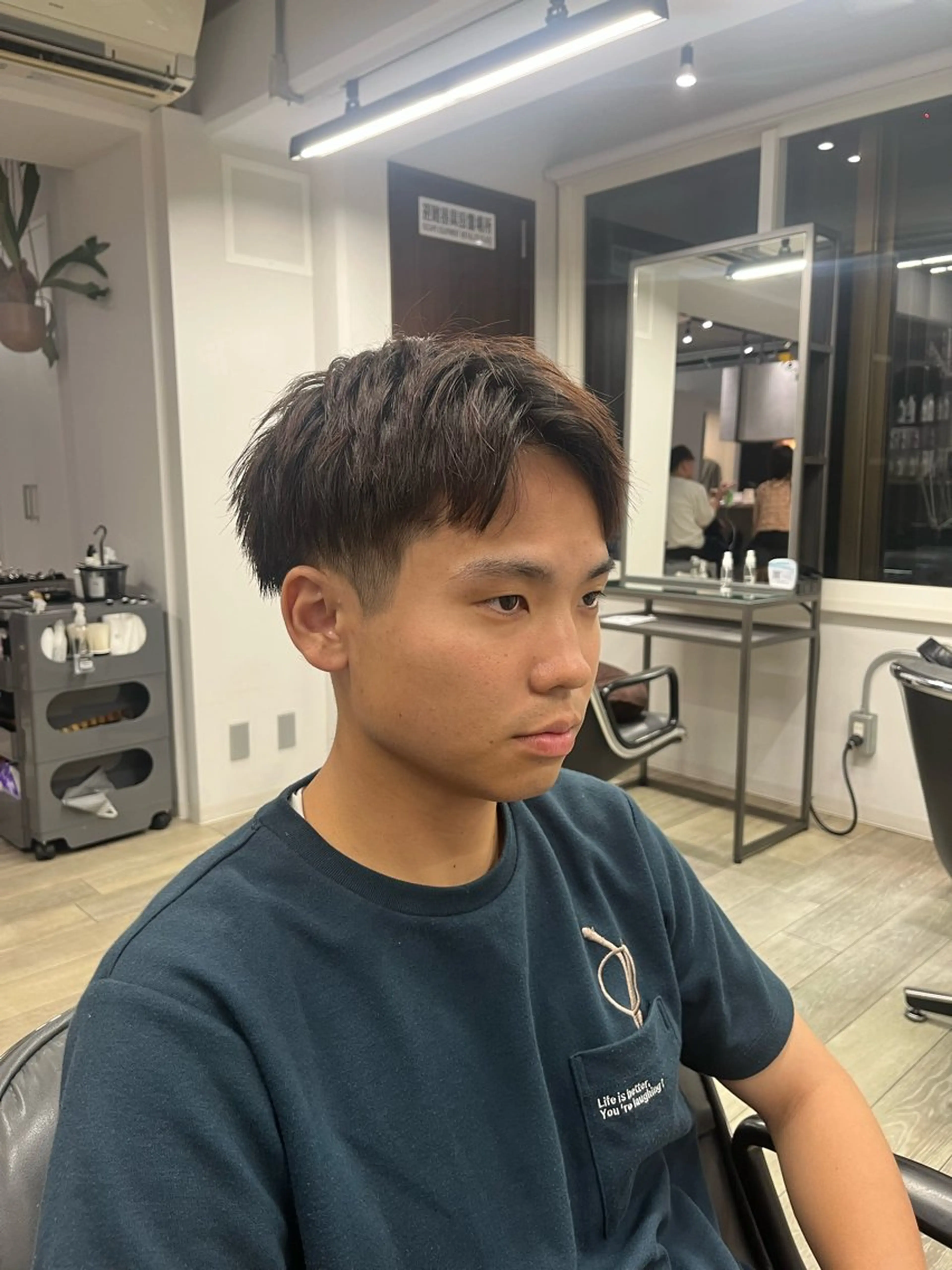 ショート メンズ JIN/暖色カラー /髪質改善/艶髪のヘアスタイル