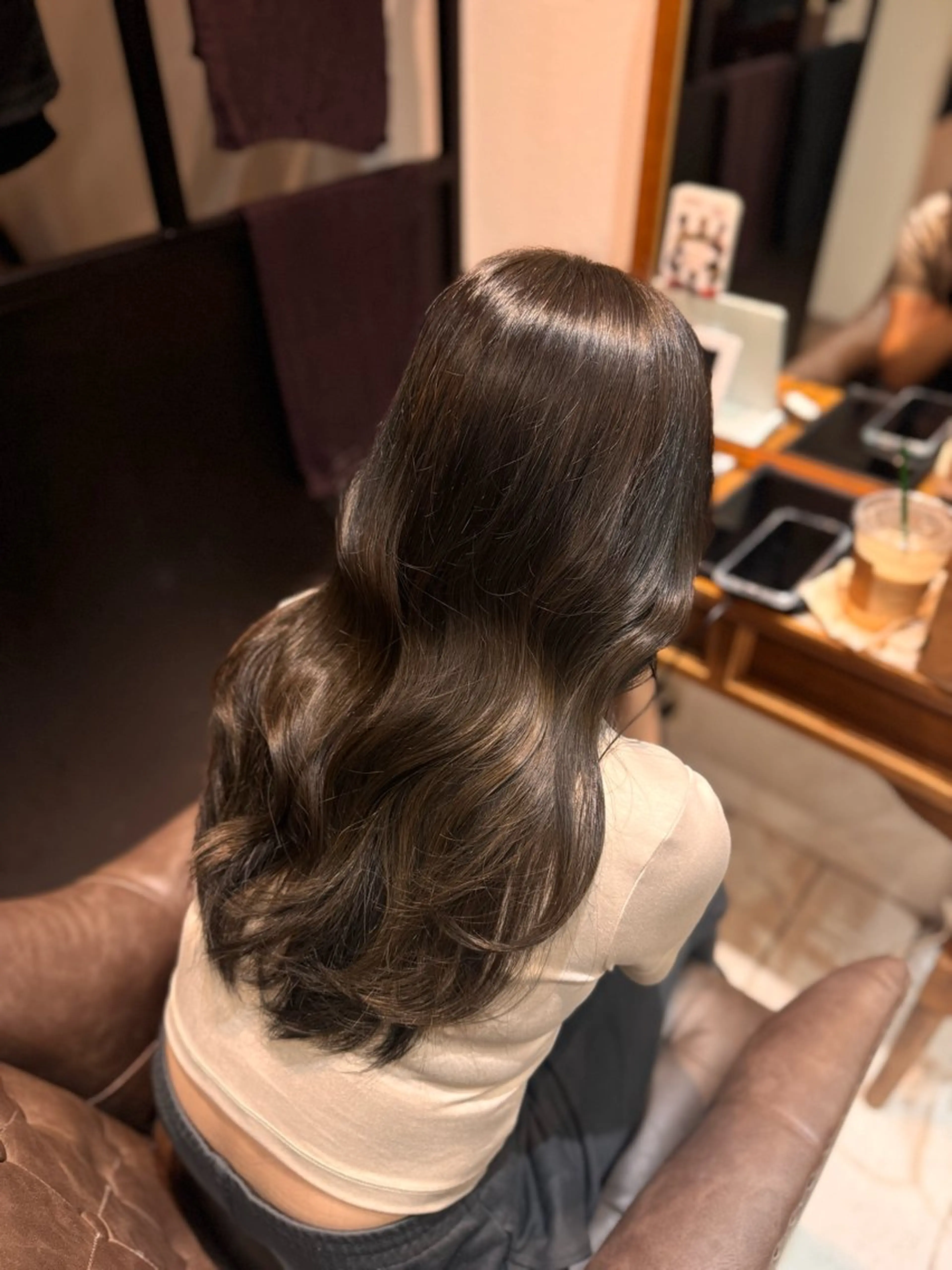 カラー 谷口 真衣のヘアスタイル