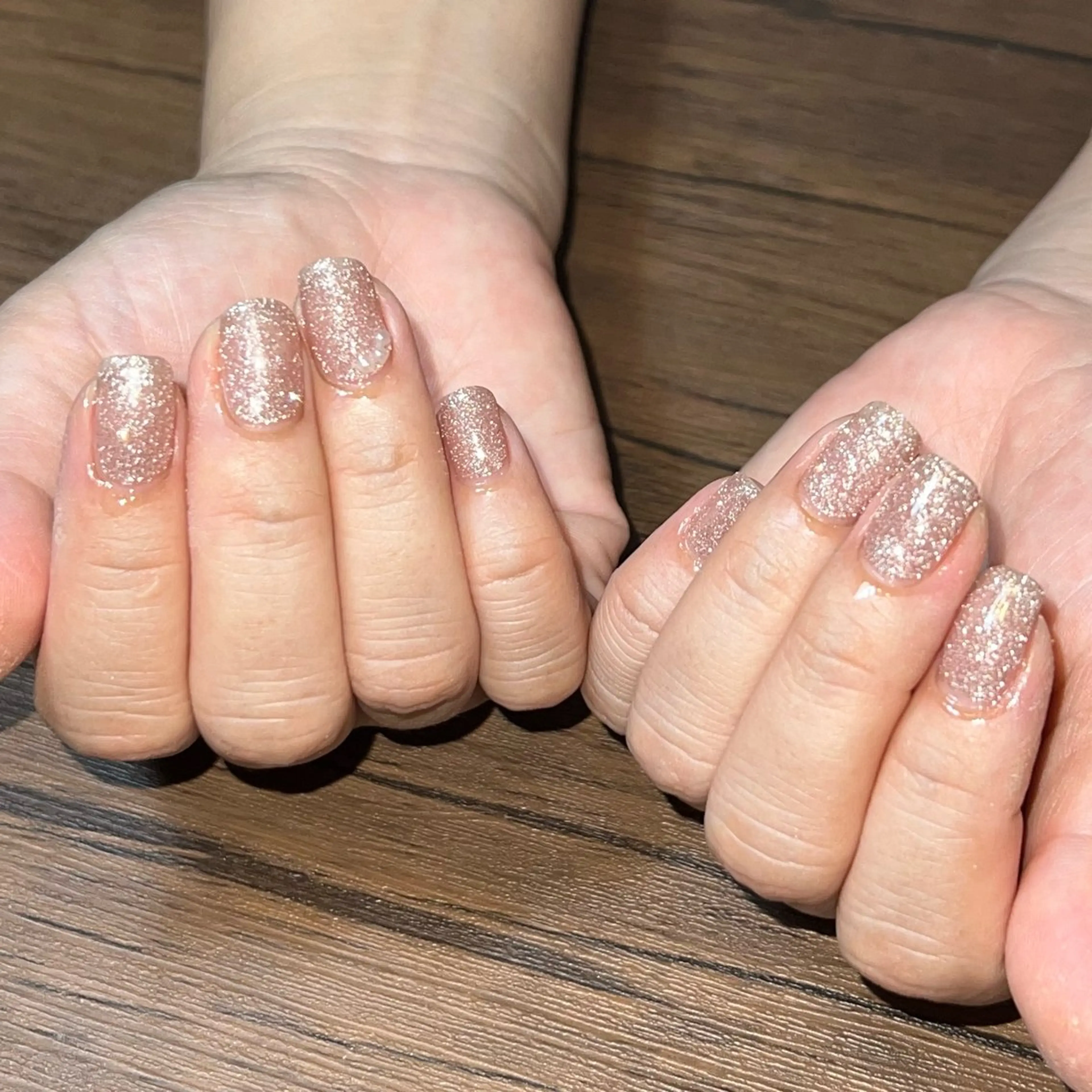 ネイル HENRIETTA NAILSALONのネイルデザイン