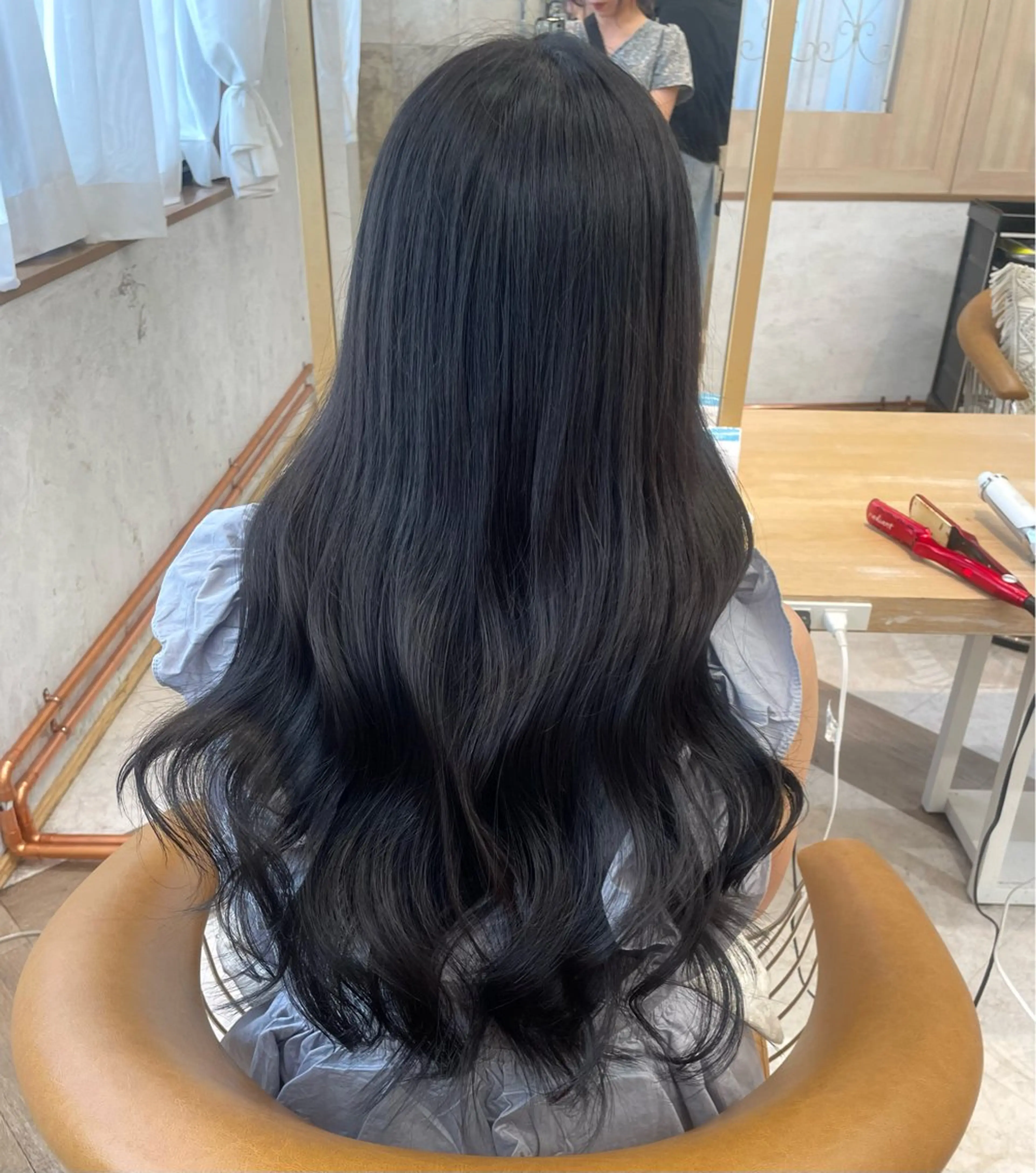 ロング Kanami/韓国風 /艶カラーのヘアスタイル