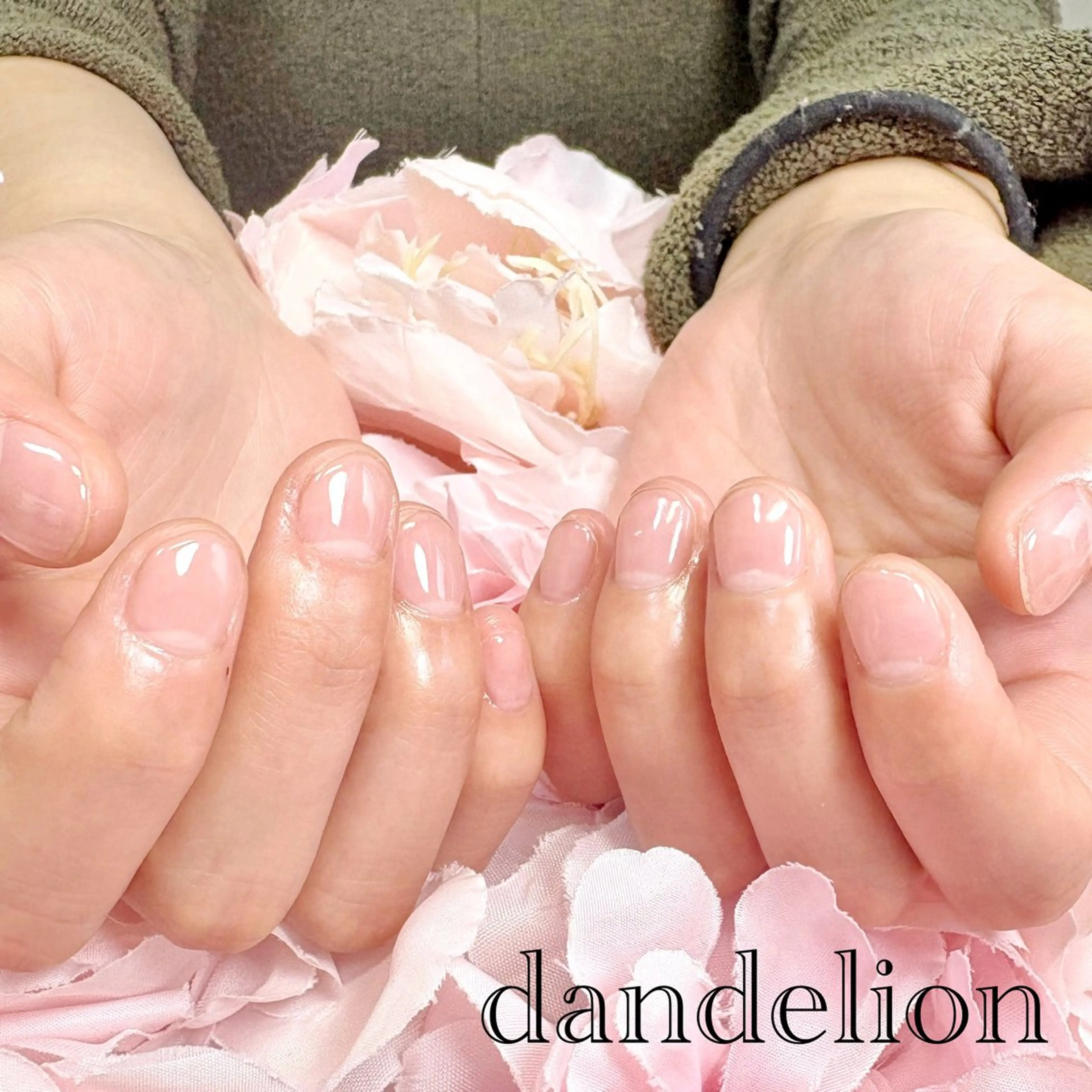 ネイル ハンドネイル ハンドケア dandelion ダンデライオンのネイルデザイン