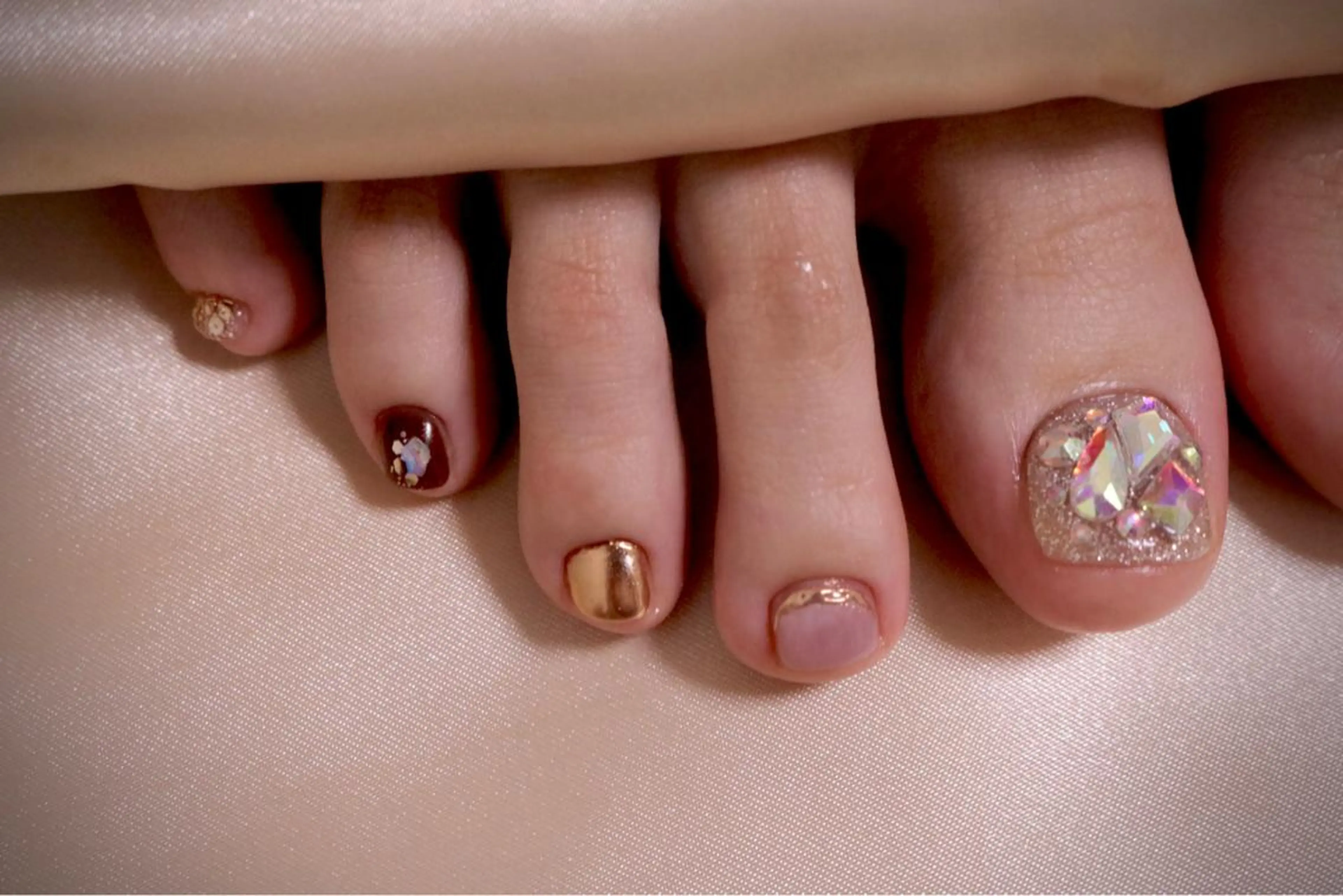 ネイル フットネイル MH Nailのネイルデザイン