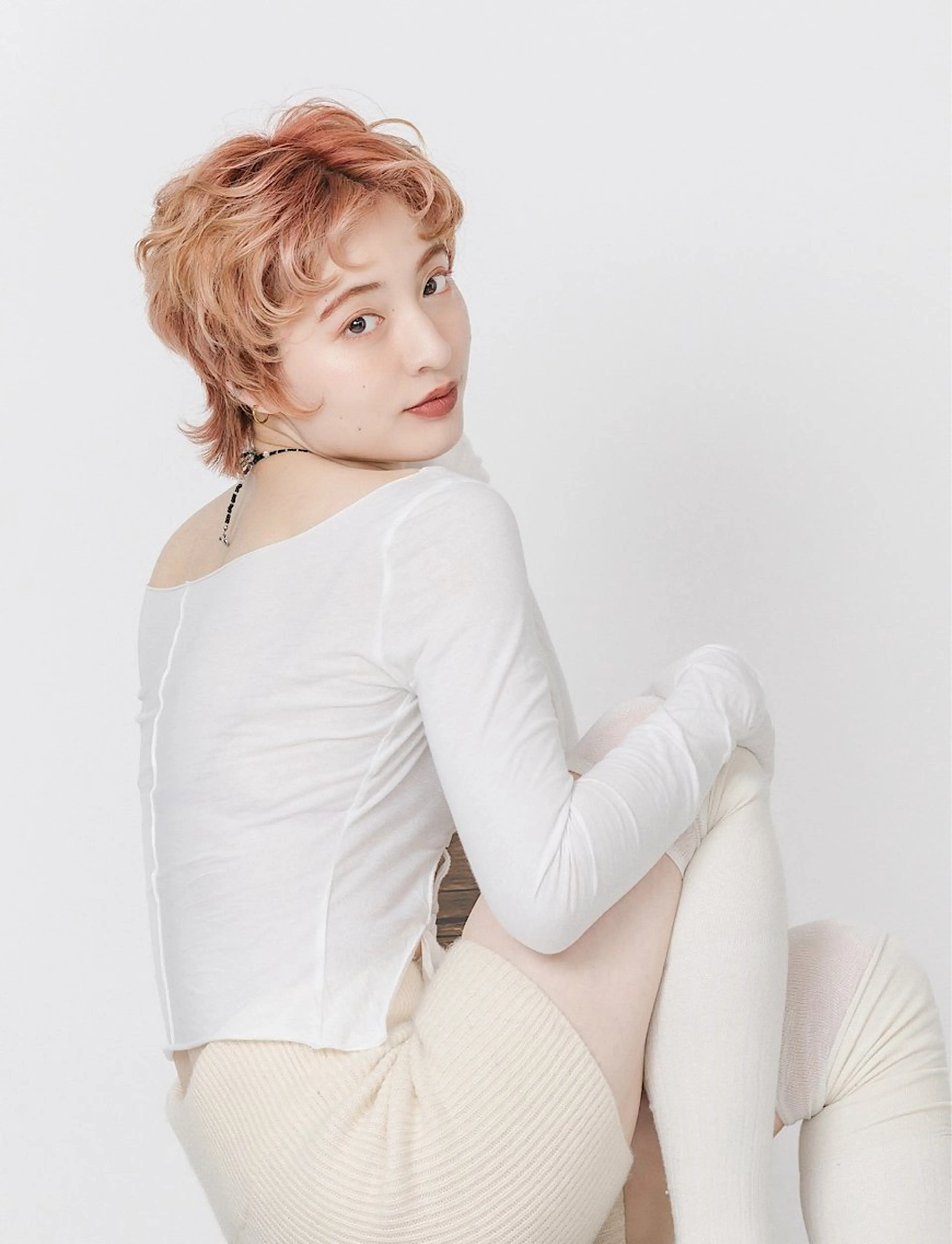 ミディアム カット ヘアカラー hoNua. 栄/透明感カラーのヘアスタイル