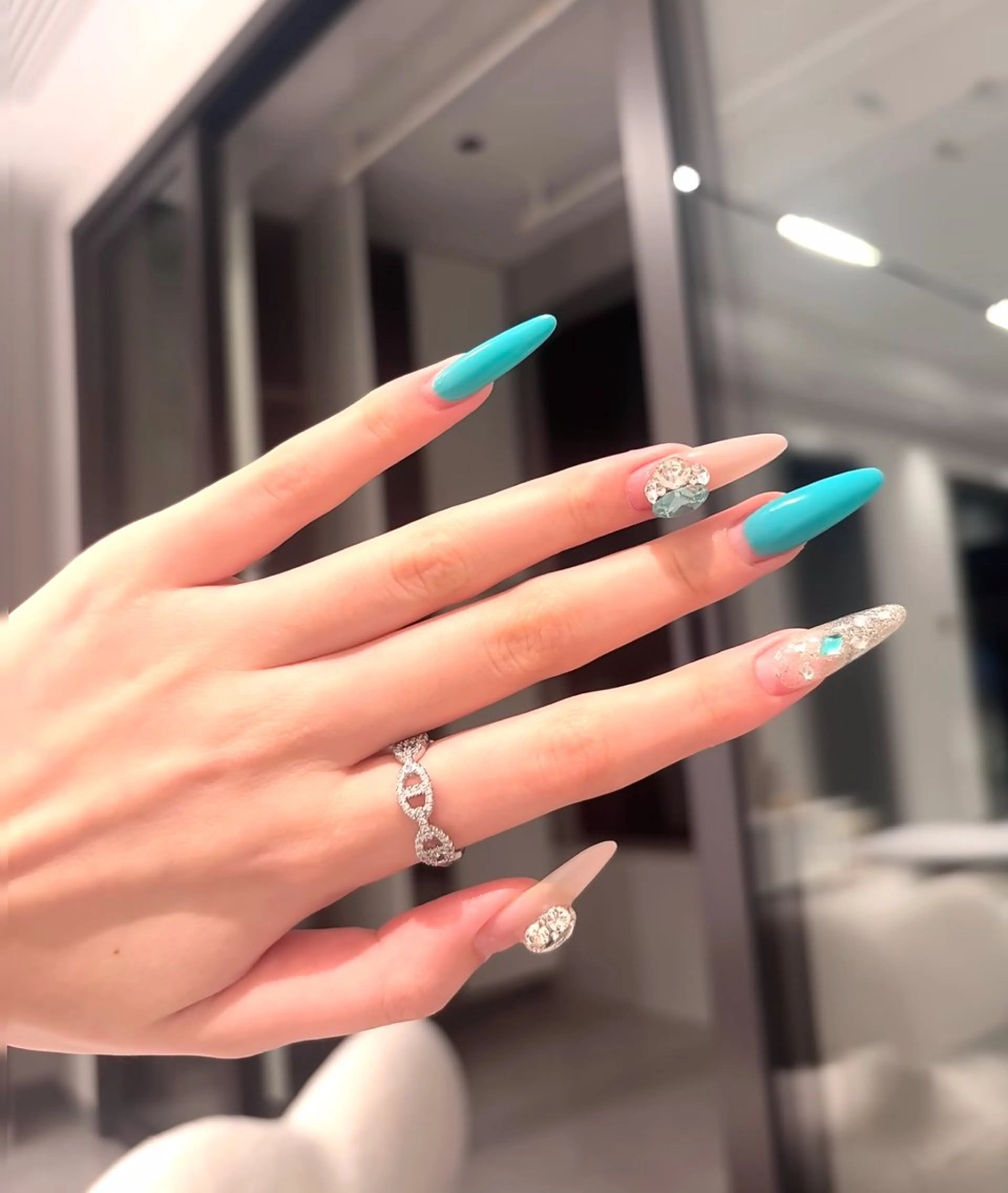 ネイル JOJO ネイル池袋店のネイルデザイン