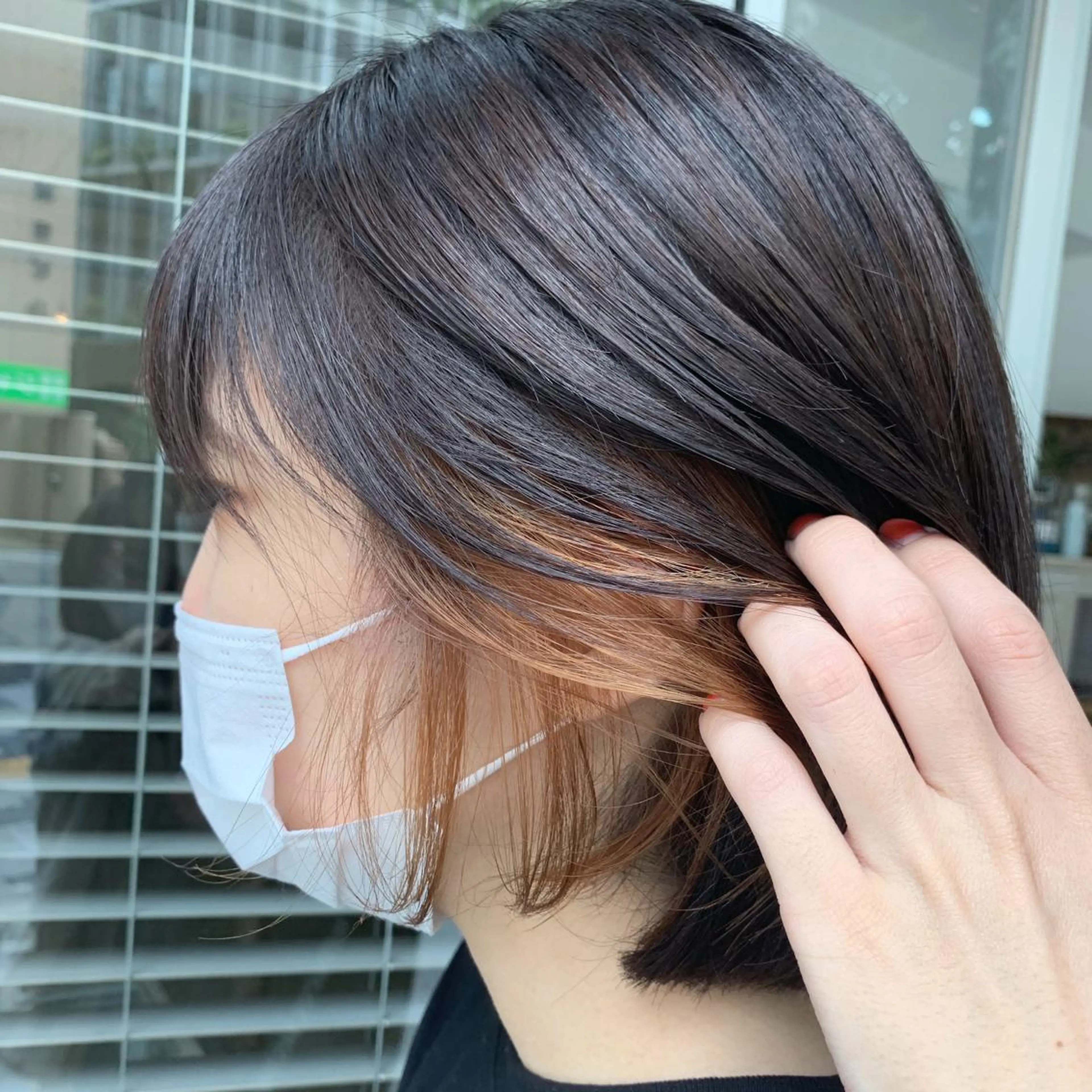ショート カラー fio マナミのヘアスタイル