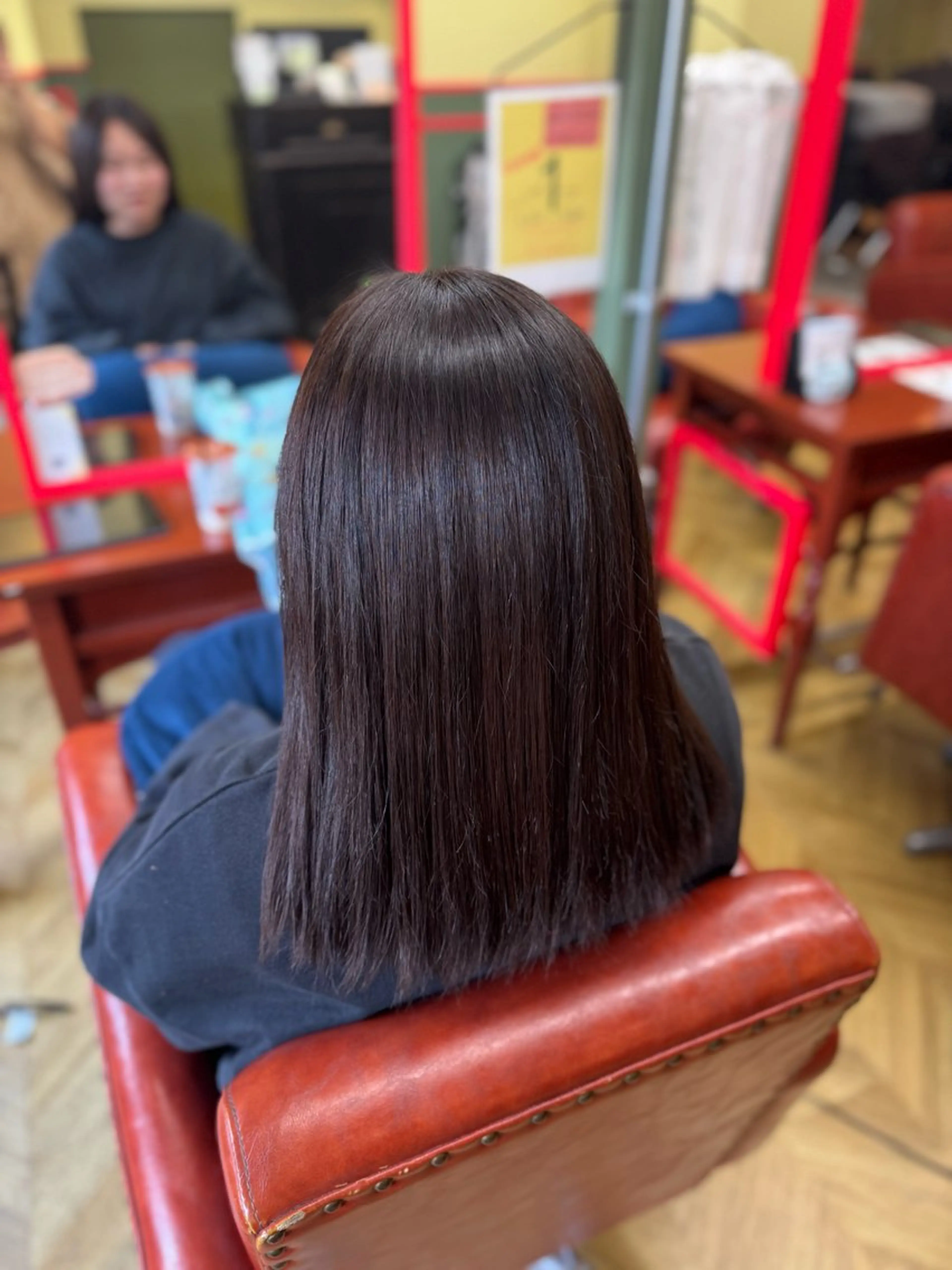 ロング カラー 米倉 麻衣のヘアスタイル