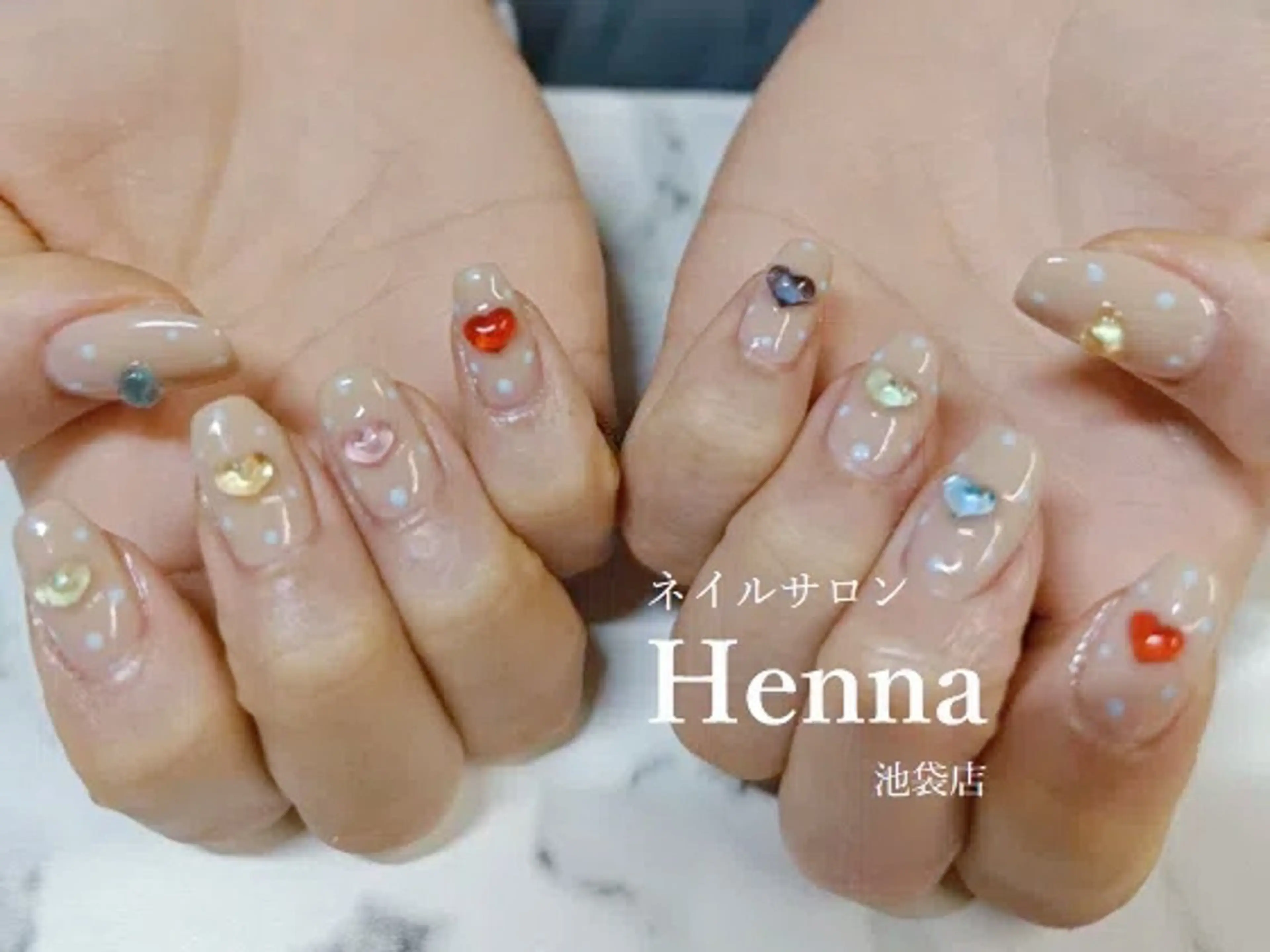 ネイル 持ち込み ハンドネイル Henna nailのネイルデザイン