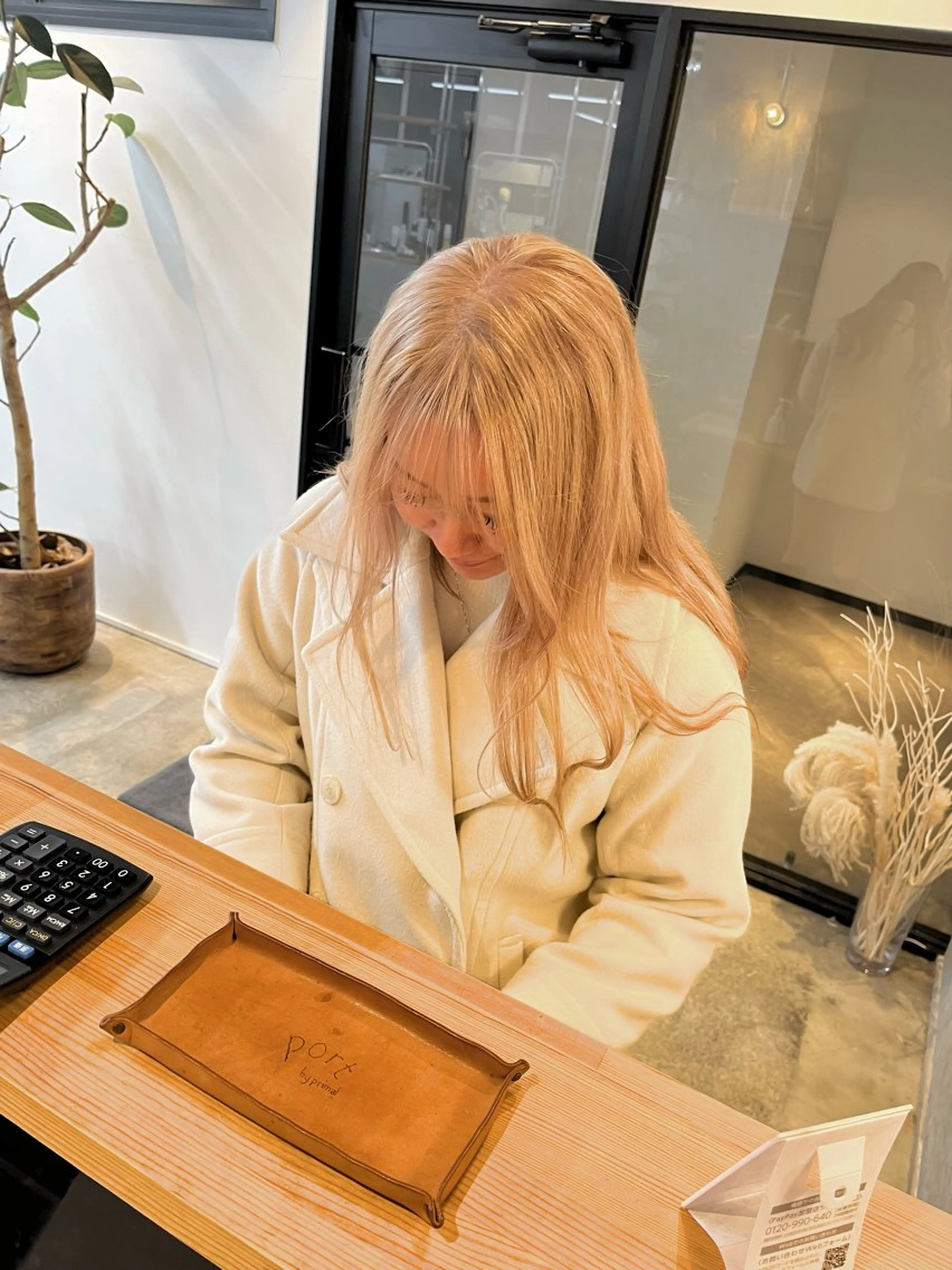 セミロング カラー ヘアカラー ハイトーンカラ ー/小川のヘアスタイル