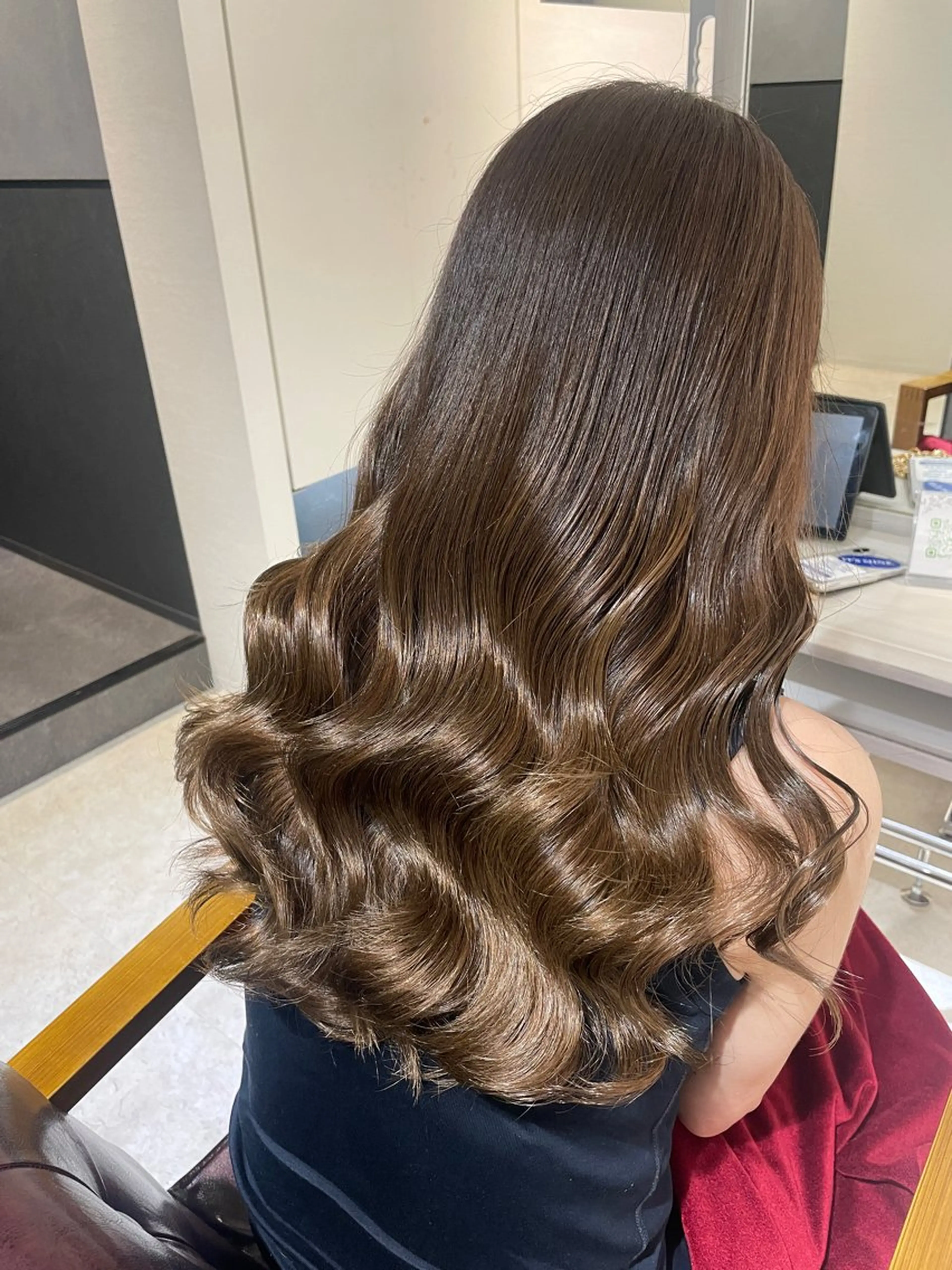 ロング カット ヘアカラー トリートメント le. pidorgeのヘアスタイル