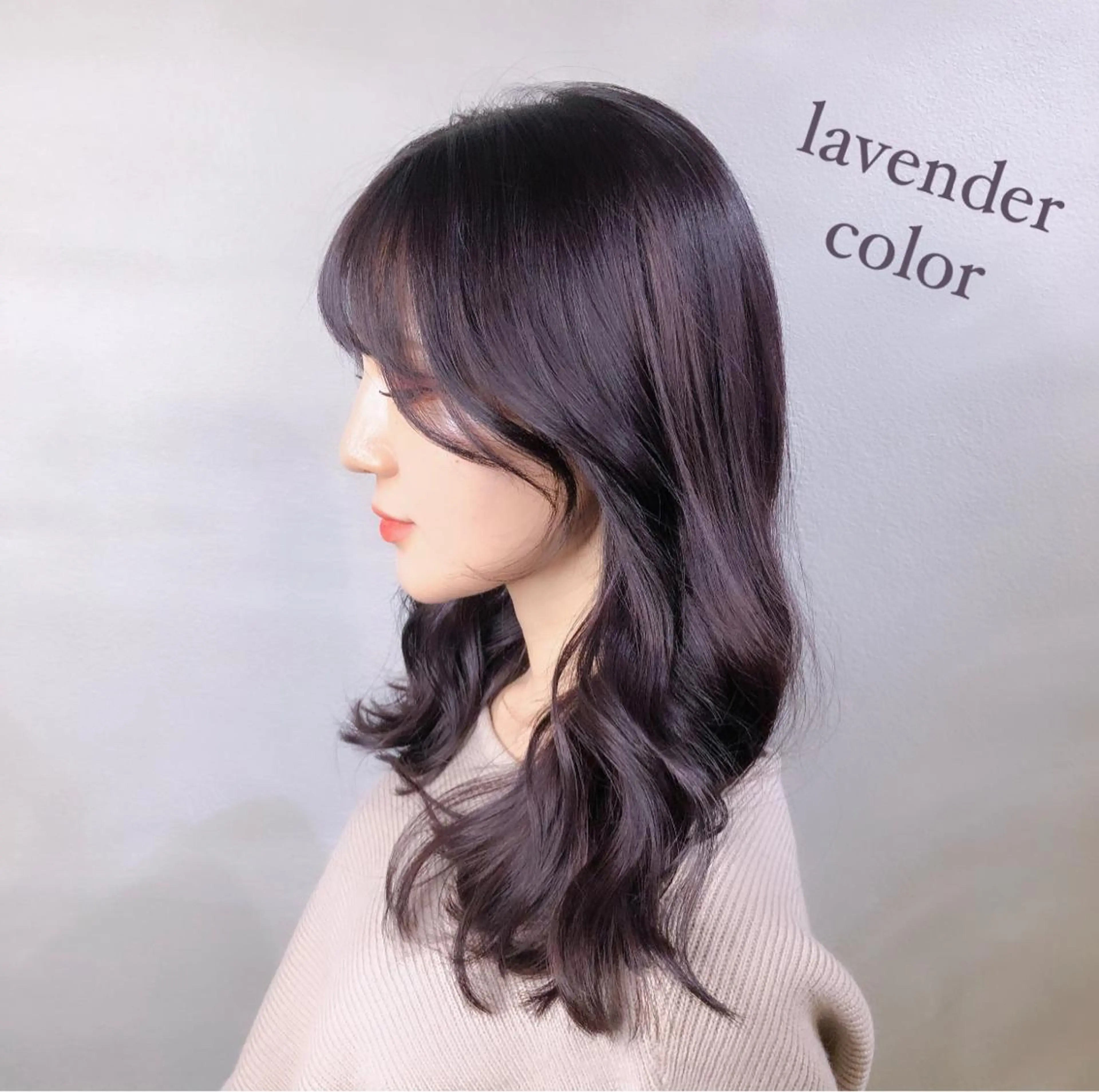 セミロング カラー ラベンダーカラー おくれ毛 透明感カラー×小 顔レイヤー♡ヒデさんのヘアスタイル