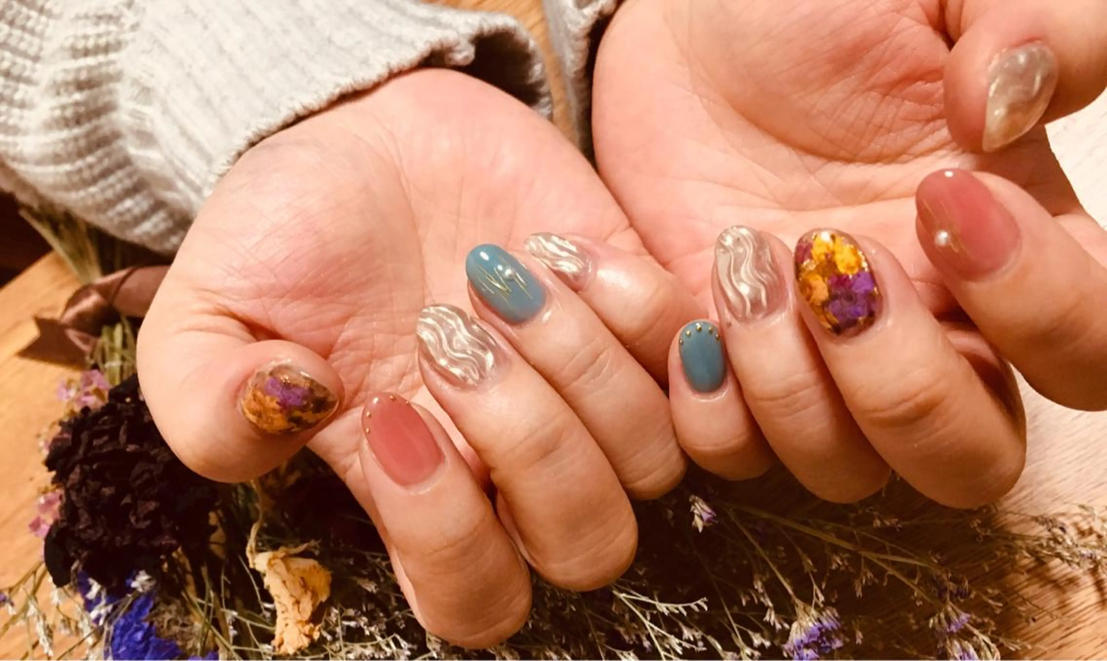 ネイル Lino nailのネイルデザイン