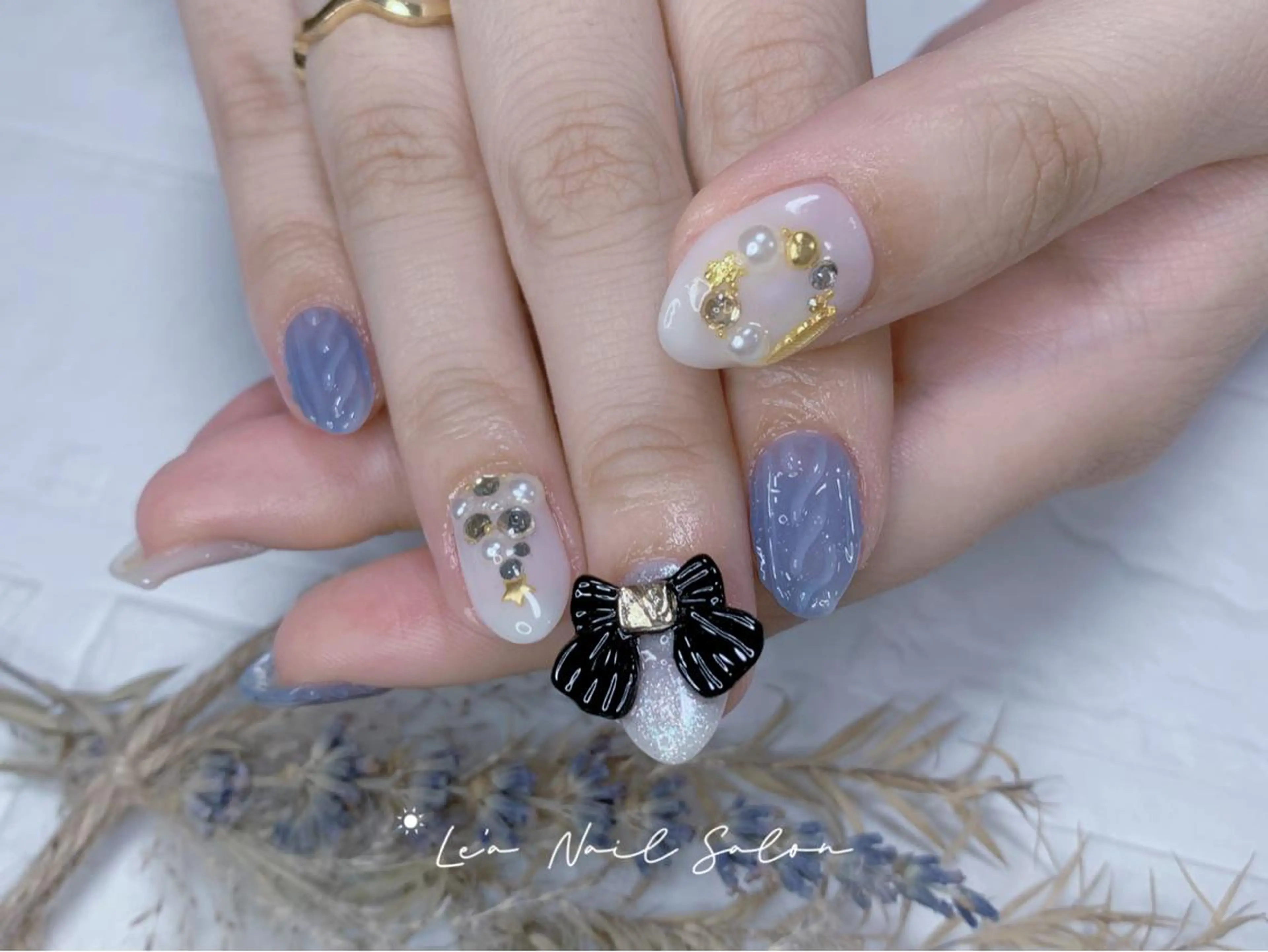 ショート カラー ネイル Le’a NailSalonのネイルデザイン