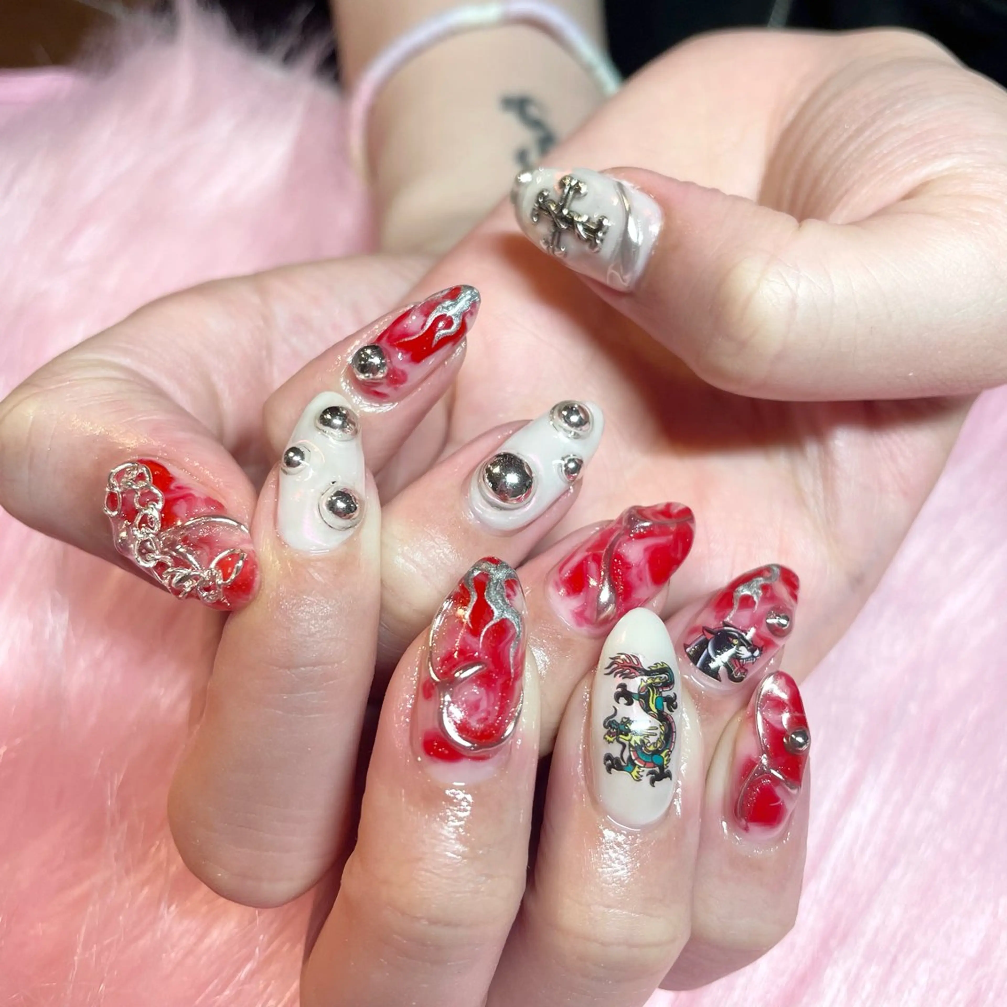 ネイル ハンドネイル Nail ヌシん家 AKANEのネイルデザイン