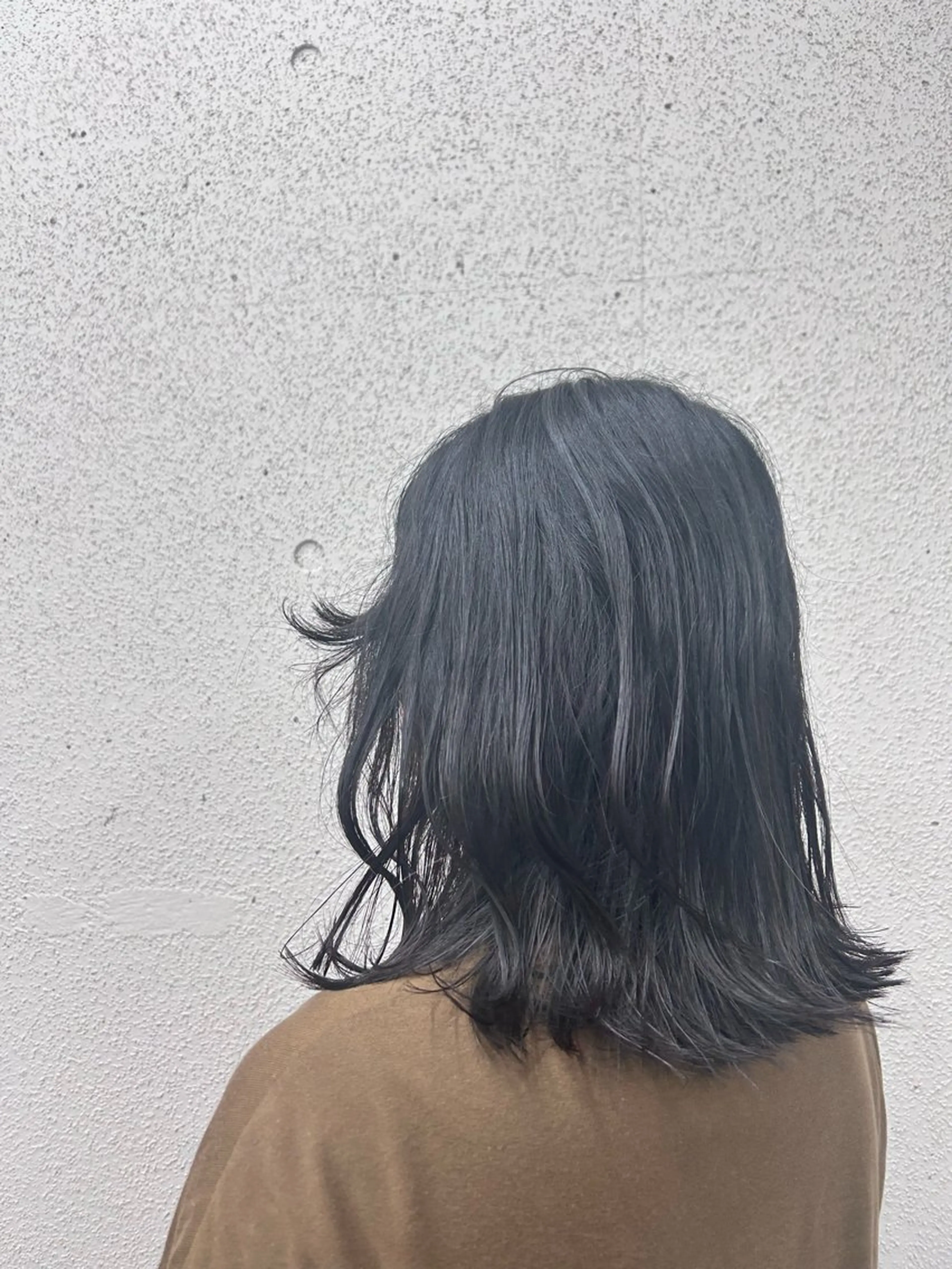 ミディアム 伊藤 世羅のヘアスタイル