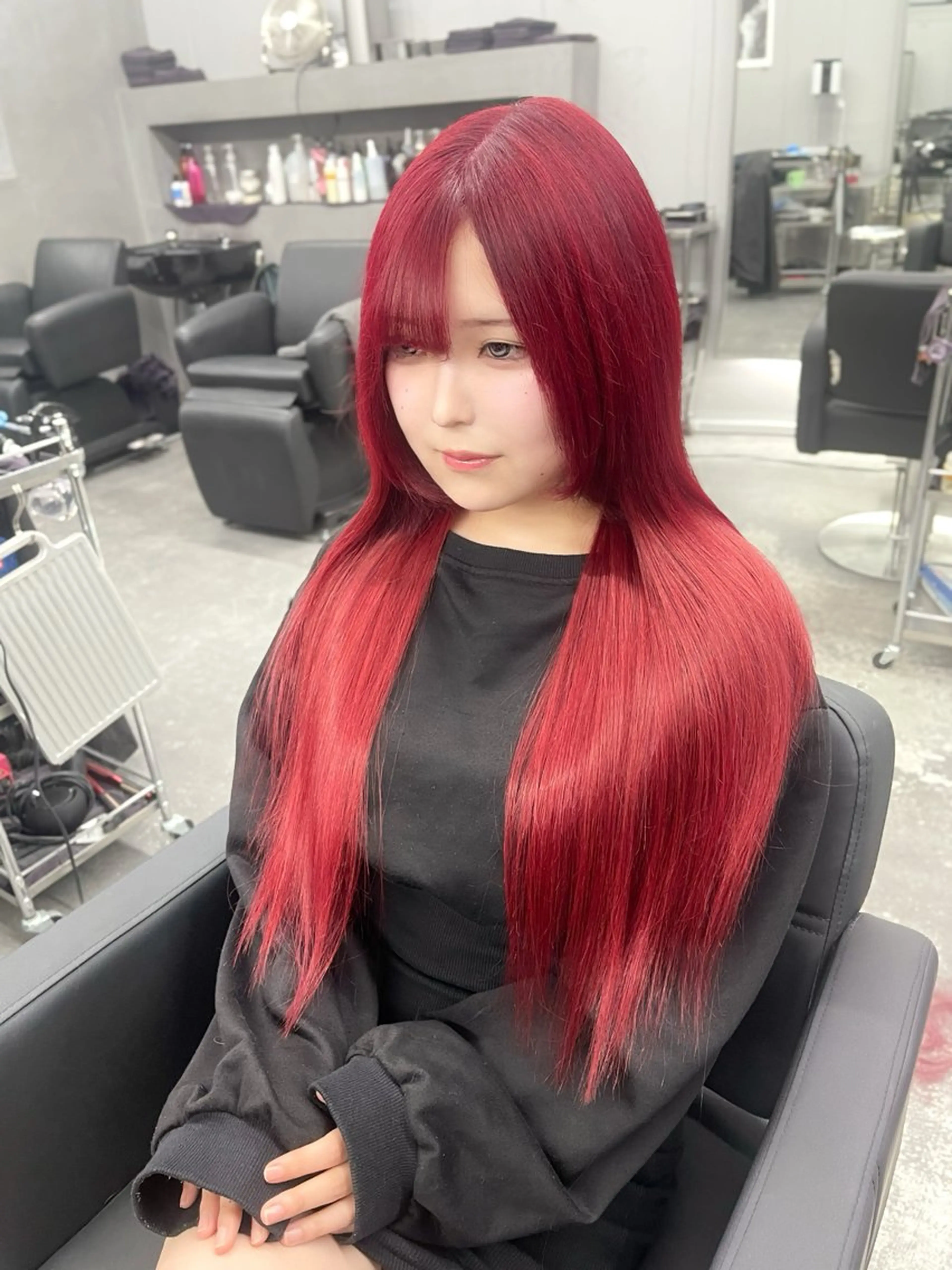 ロング ヘアカラー エクステ 紺エクステ デザインカラーのヘアスタイル