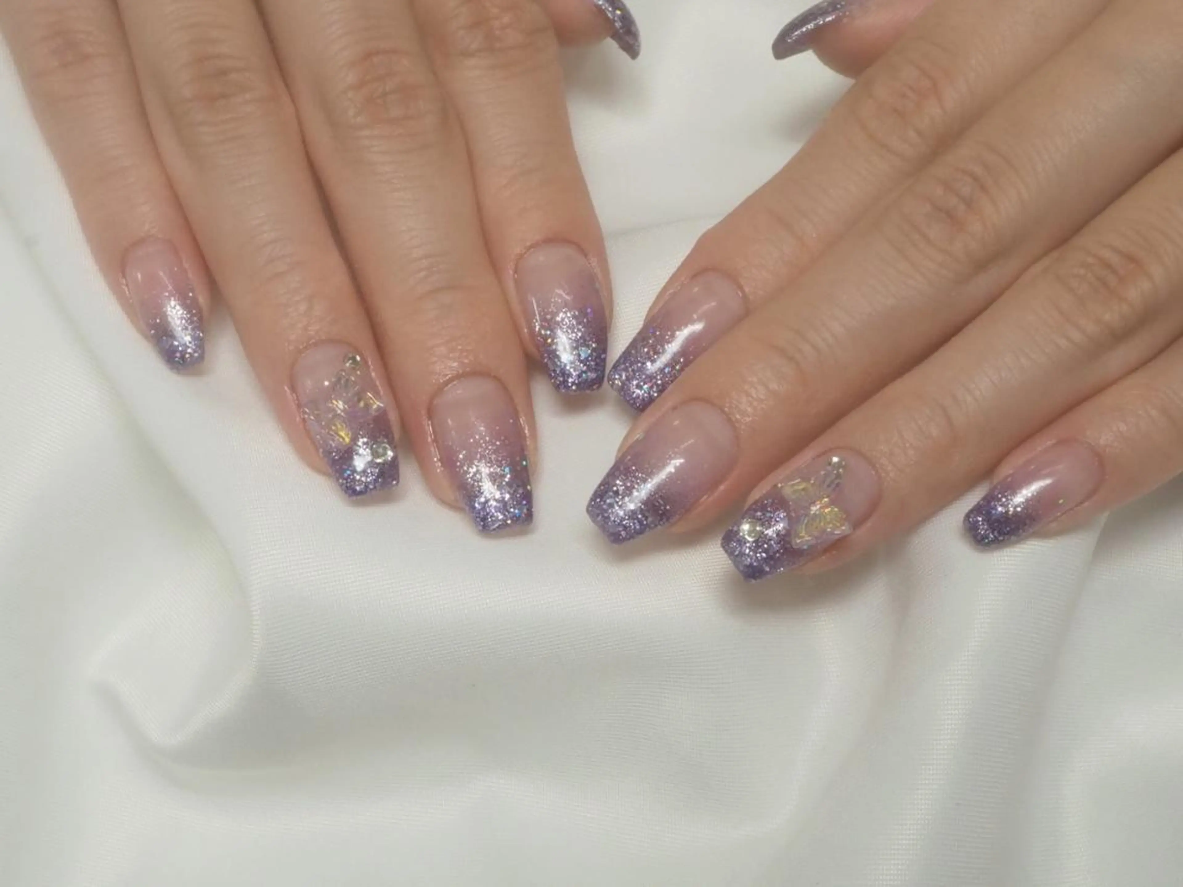 ネイル ハンドネイル Amore Nのネイルデザイン