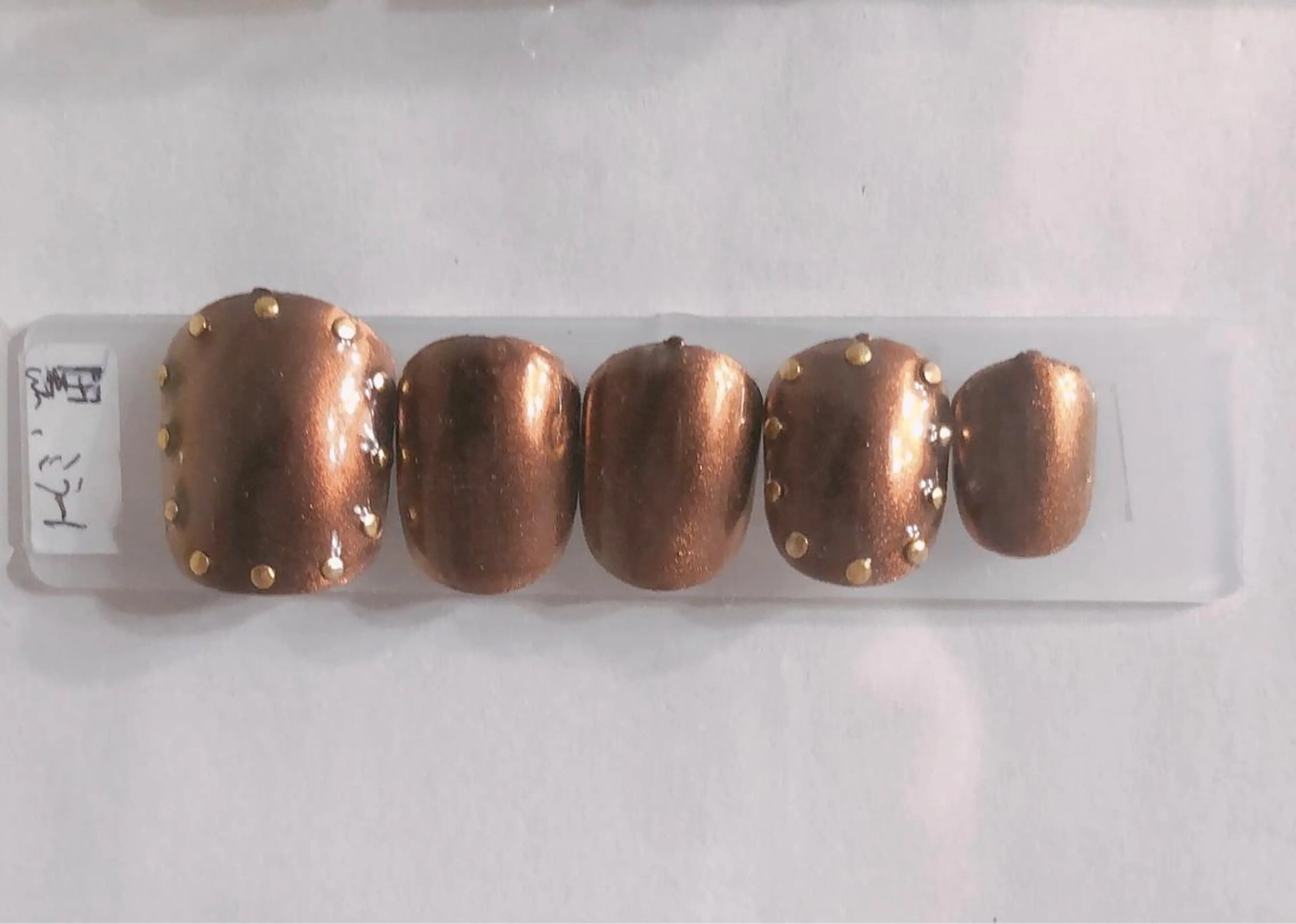 セミロング ネイル 長さ出し専門 nynaのネイルデザイン