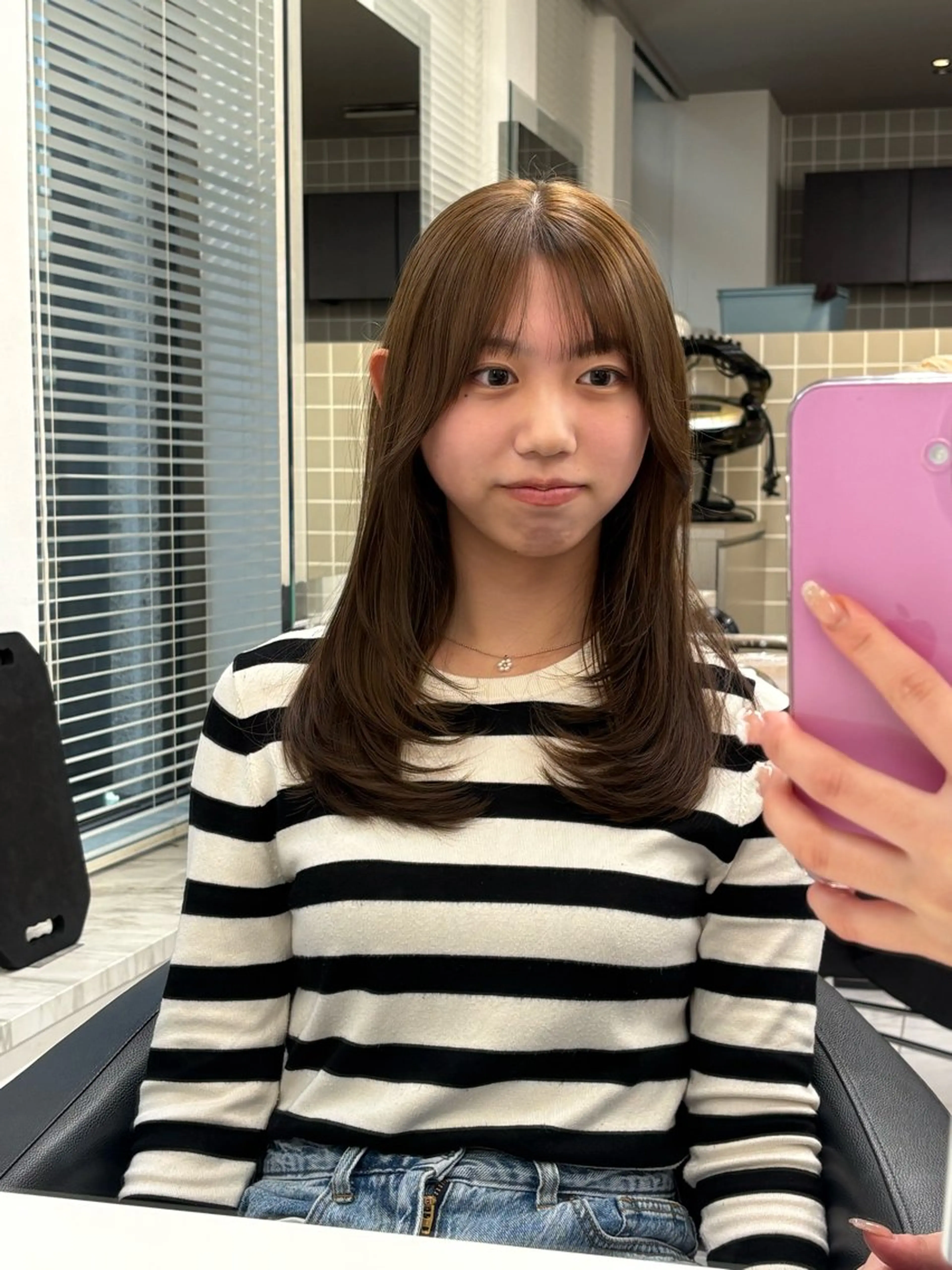 カラー ヘアカラー トリートメント 透明感ベージュ🤎 ナチュラルレイヤーのヘアスタイル