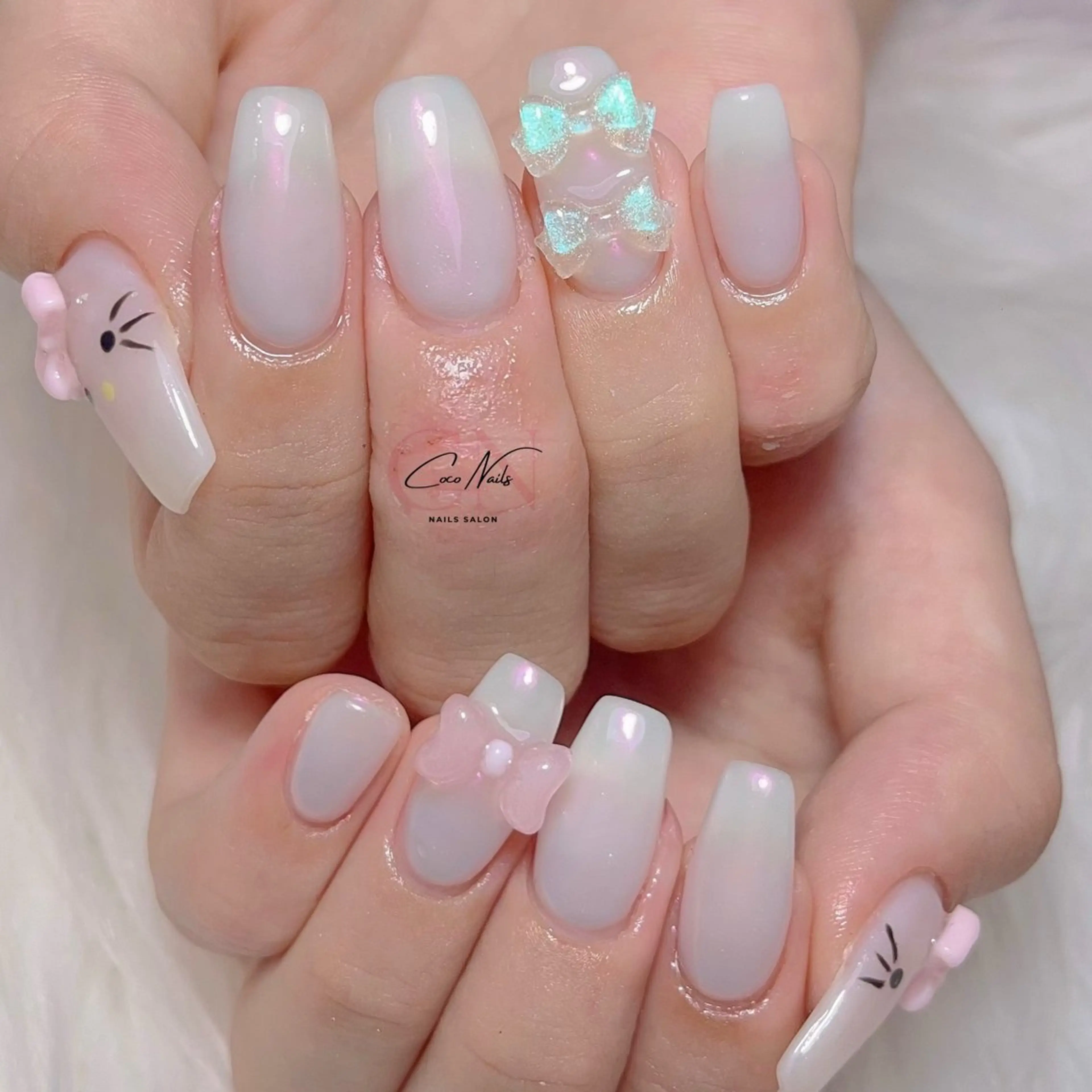 【自爪】　ミラー　OR  オーロラネイル　￥7480→￥6200の写真