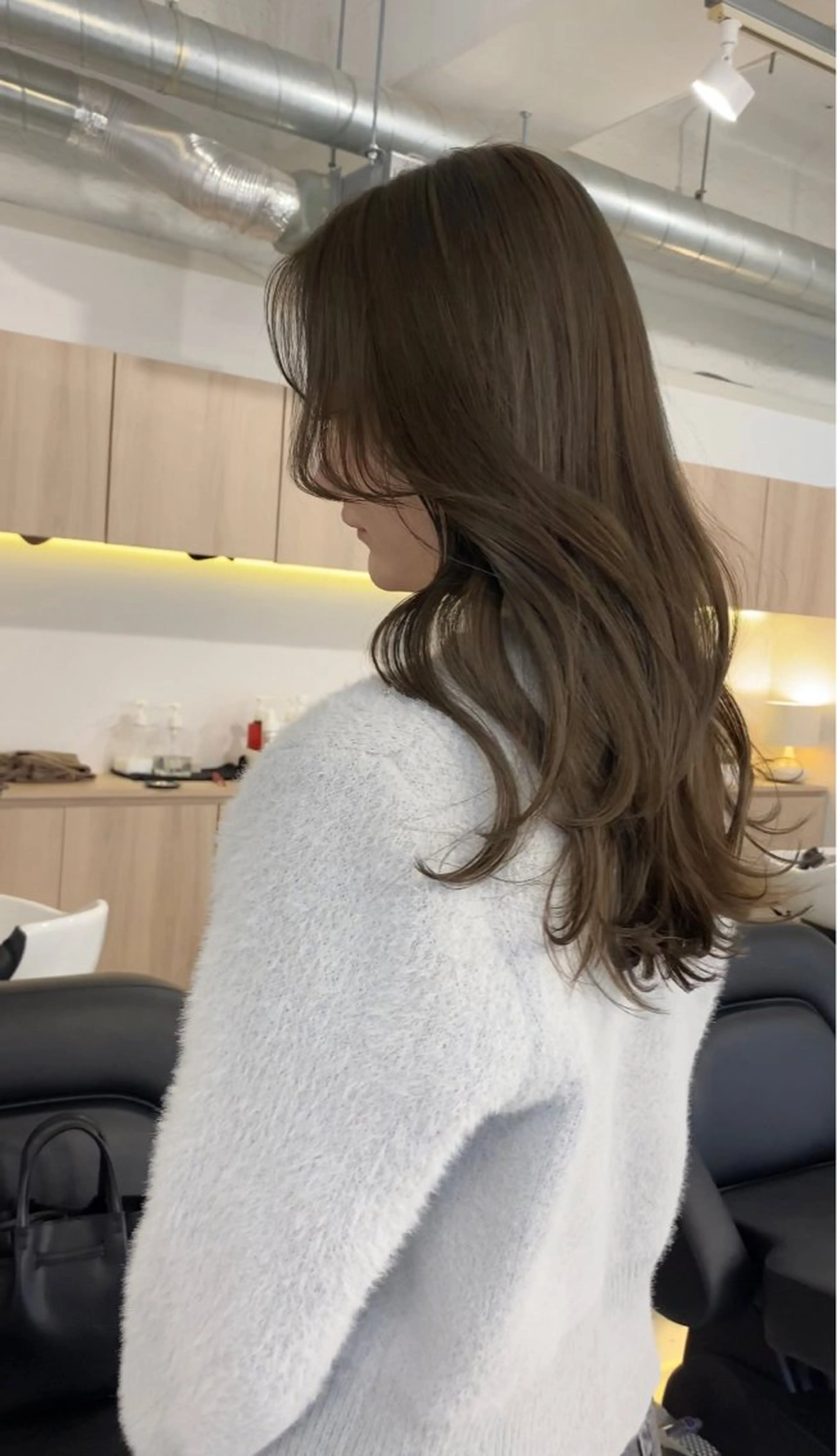 デザインカット+透明感ワンカラーの写真