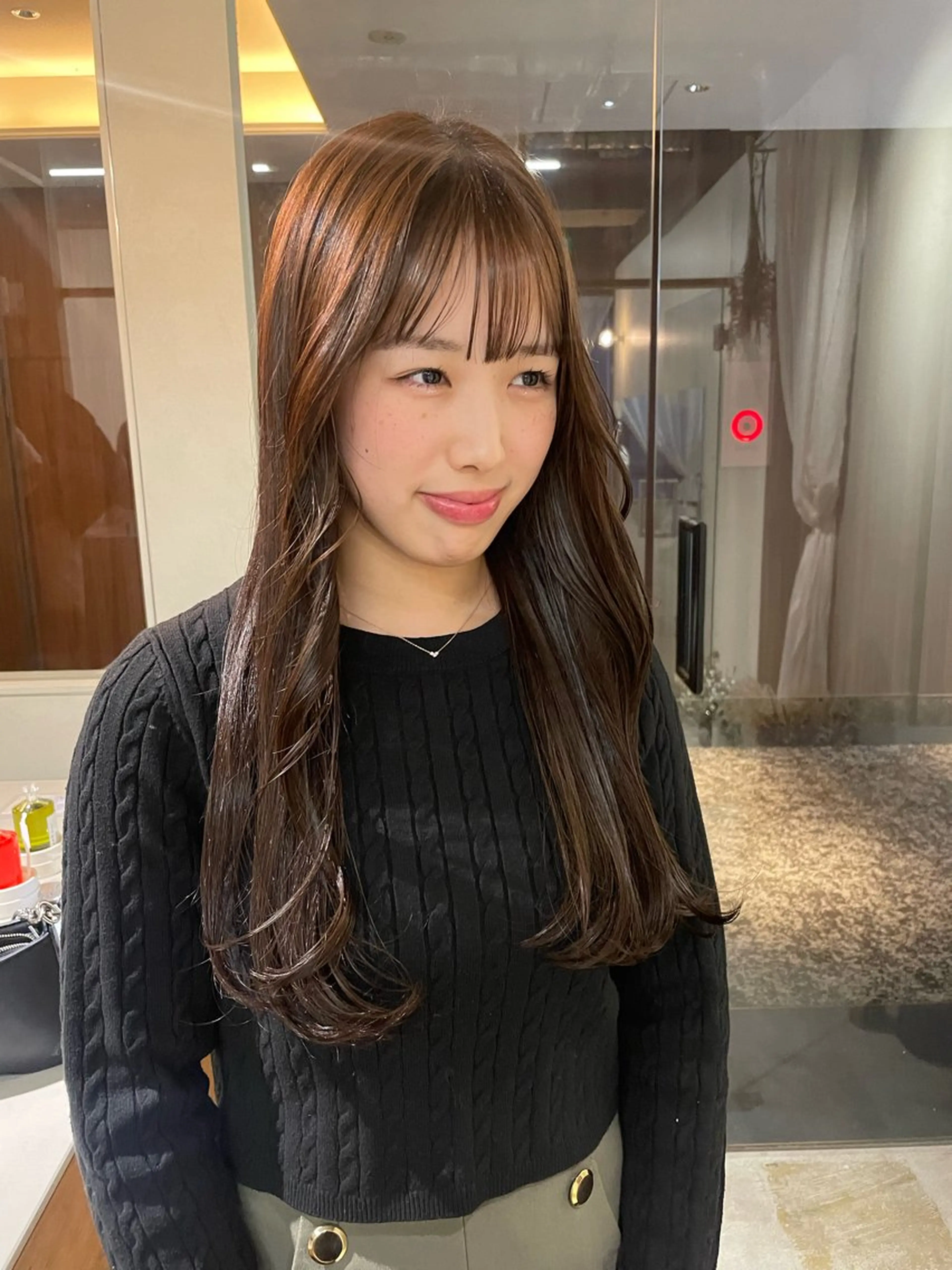 ロング カラー 山下 悠月のヘアスタイル