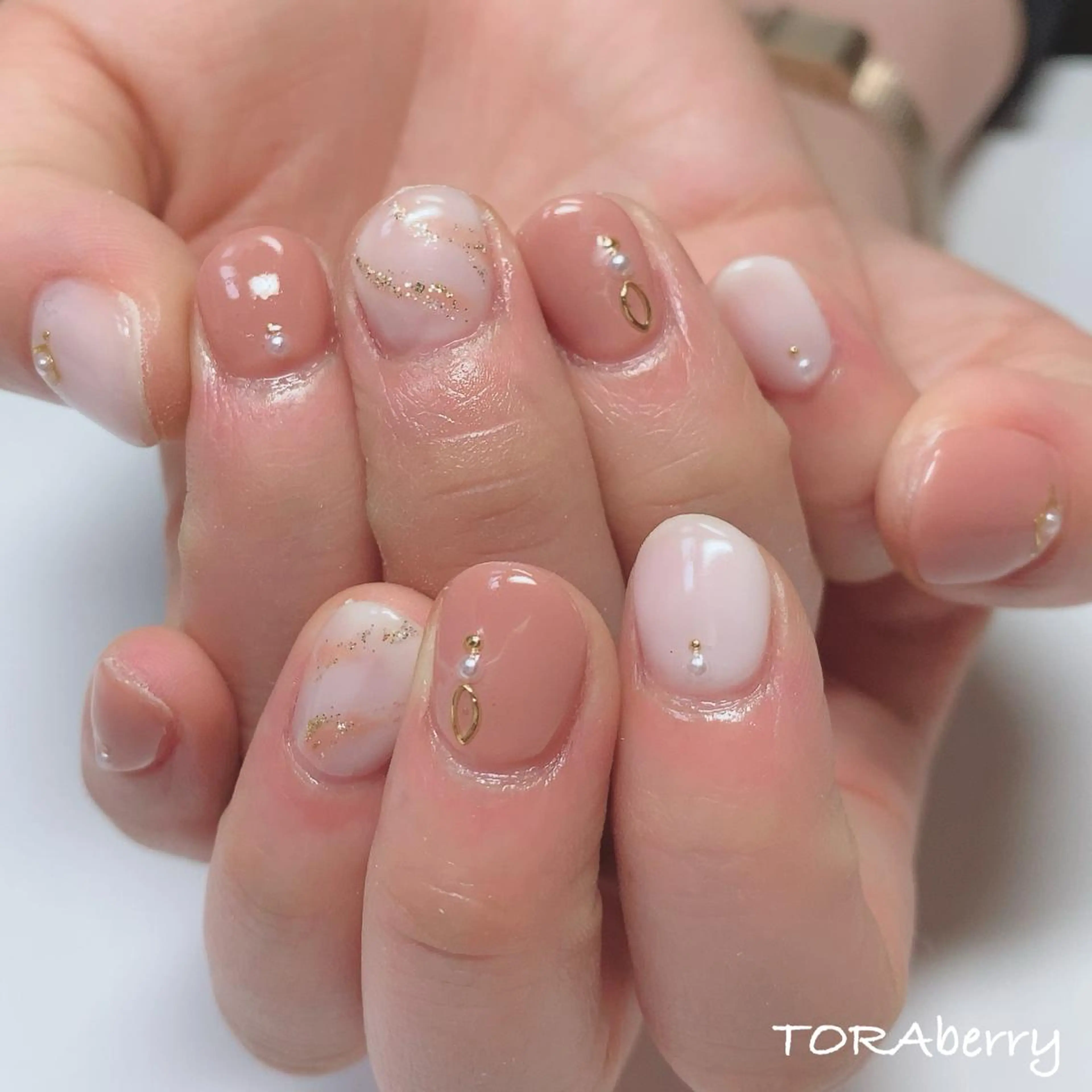 ネイル ハンドネイル ネイリスト なつみのネイルデザイン