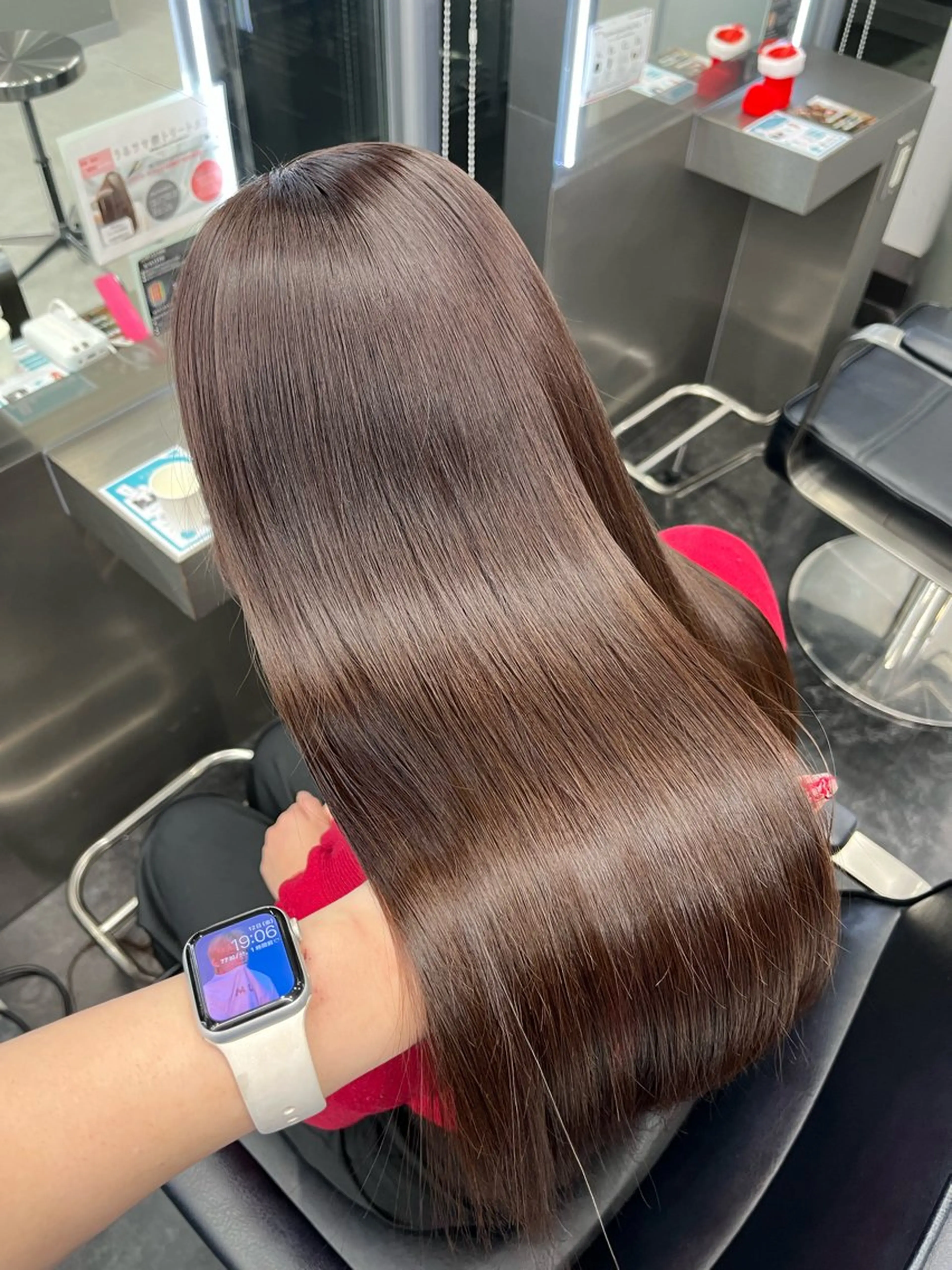 セミロング カラー ヘアアレンジ ヘアカラー トリートメント ヘアセット ハイトーン/透明感 髪質改善/rinaのヘアスタイル