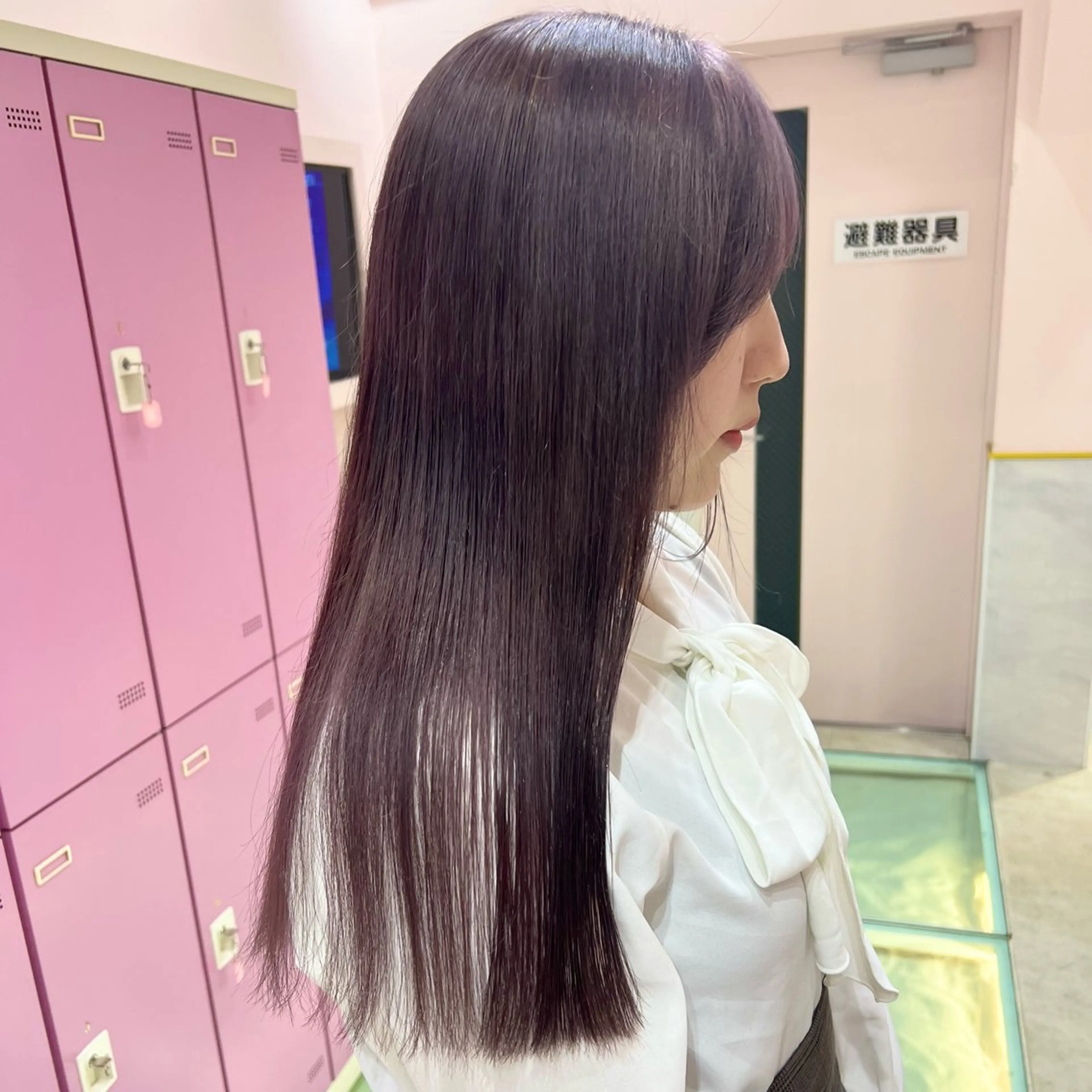 カラー グレージュ ラベンダーカラー ラベンダーグレージュ ラベンダーグレー 🎀ガーリー/レイヤ ー🎀Mahoのヘアスタイル