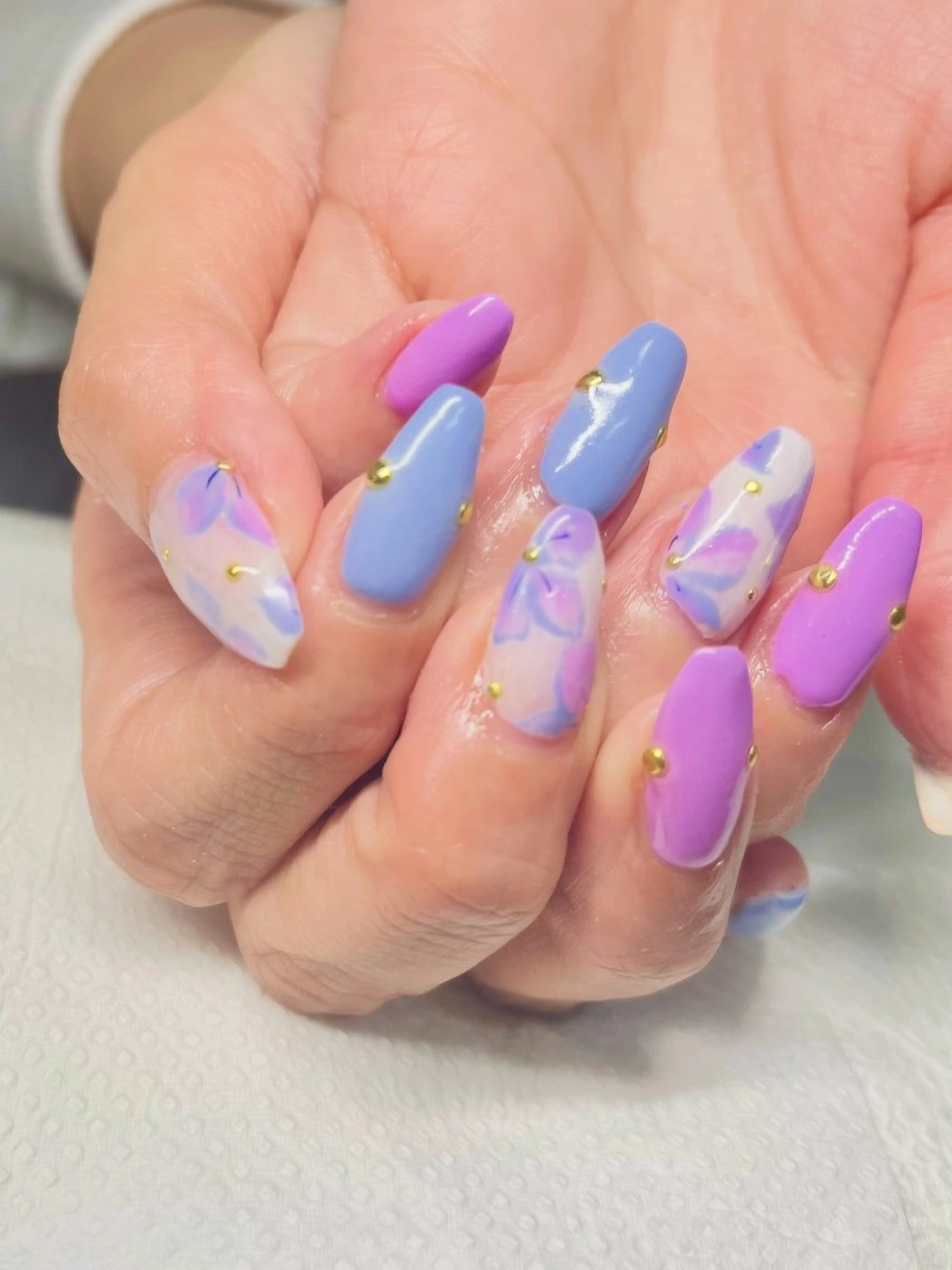 ネイル 新宿ネイルサロン ジェミディローサのネイルデザイン