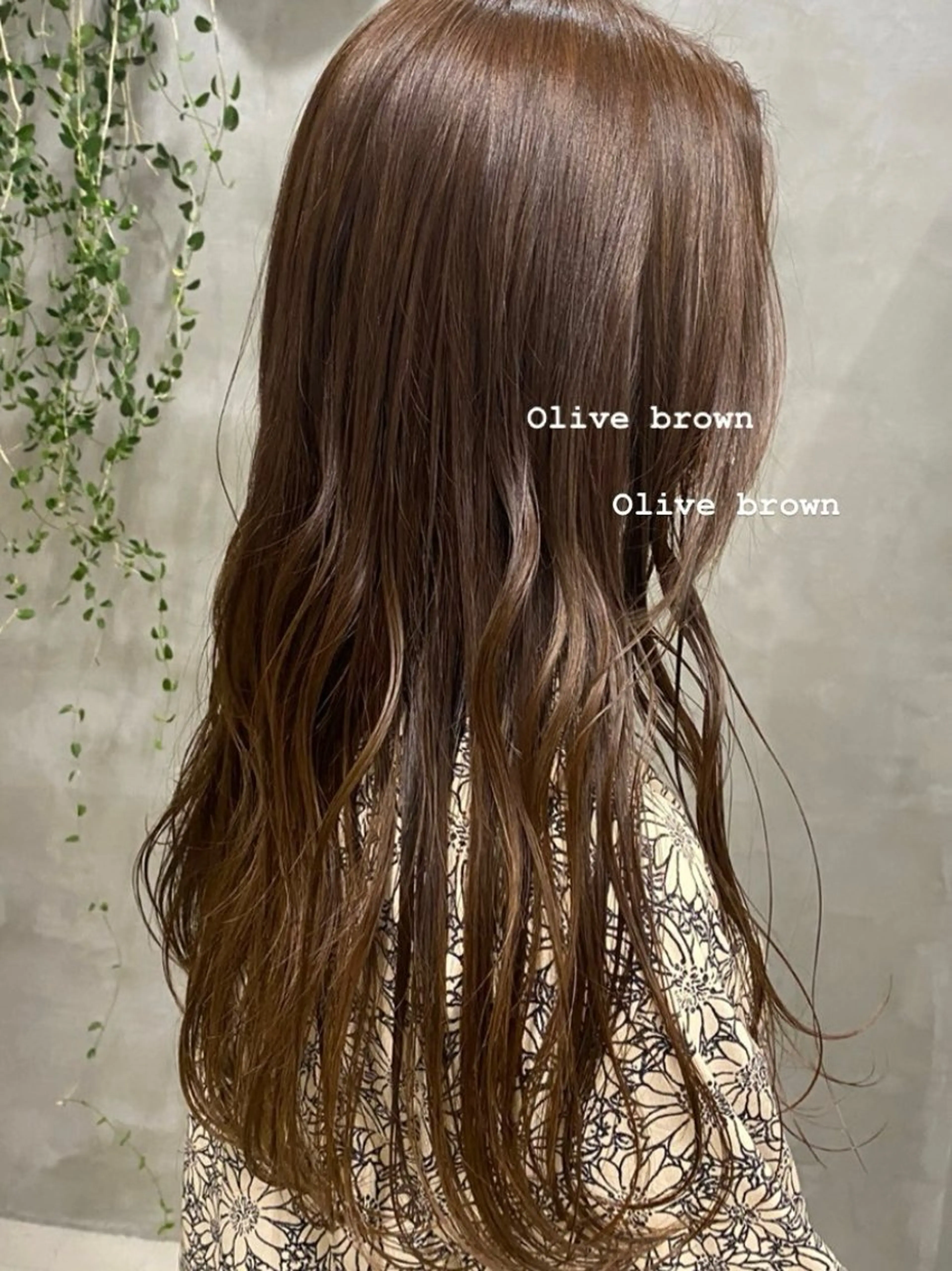 ロング カラー ブラウンカラー 透明感カラー オリーブブラウン 谷口 瑠愛のヘアスタイル