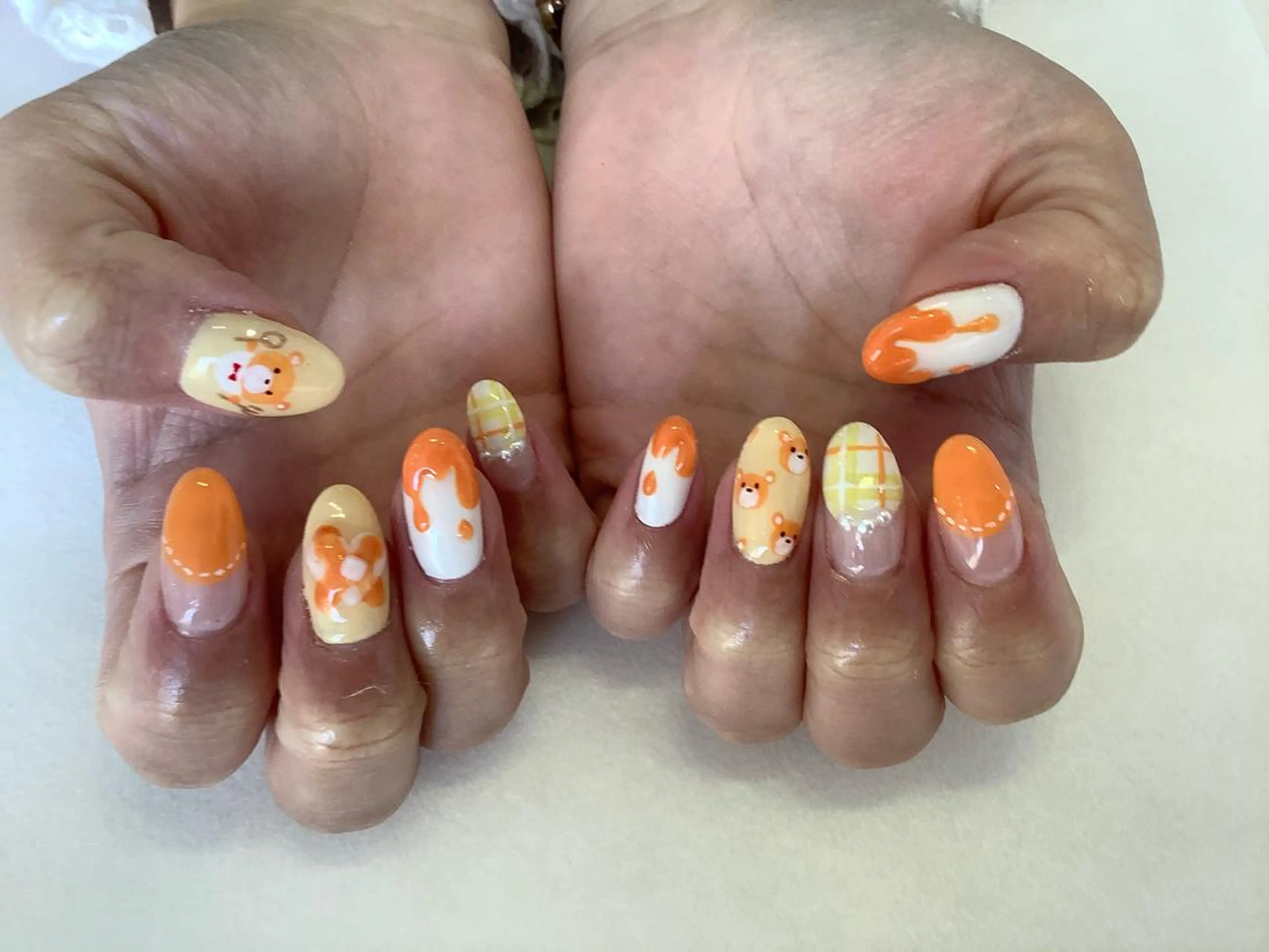 ネイル 💎🐰 saki. m 🐰💎のネイルデザイン