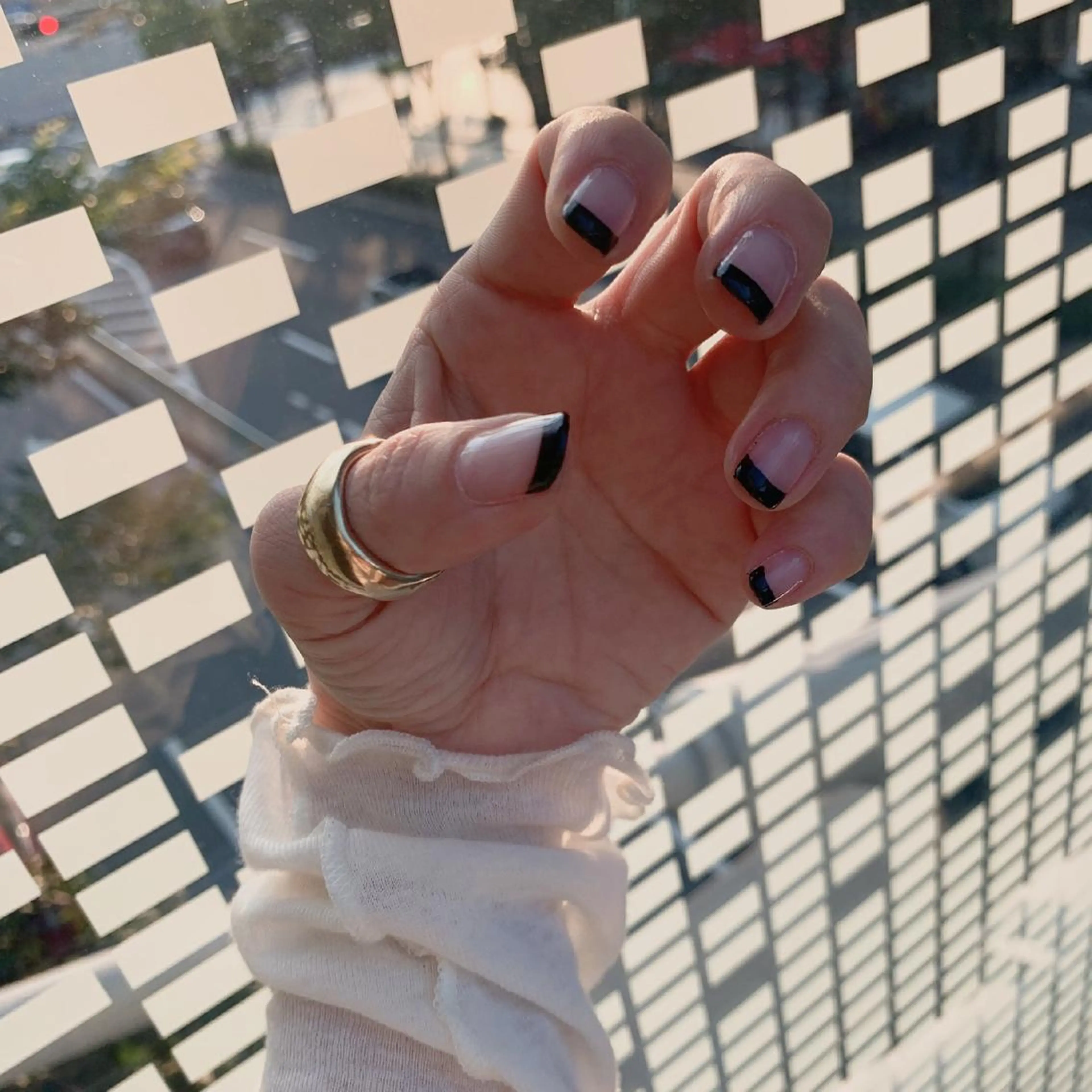 ネイル フレンチネイル hair make & Photo studio marquer所属・Asayama Ayamiのネイルデザイン