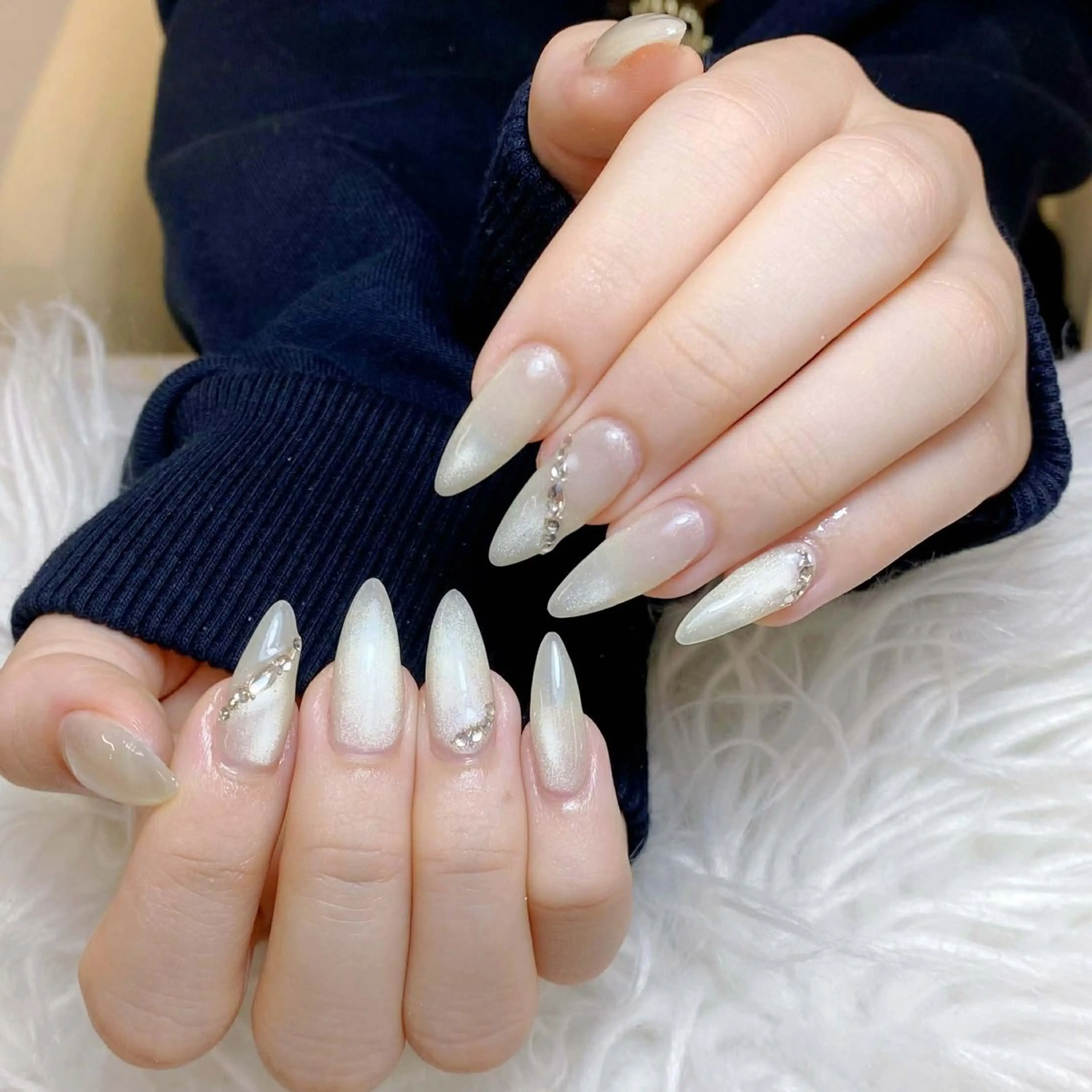 ネイル ハンドネイル ハンドケア Anh Nail 歌舞伎町のネイルデザイン