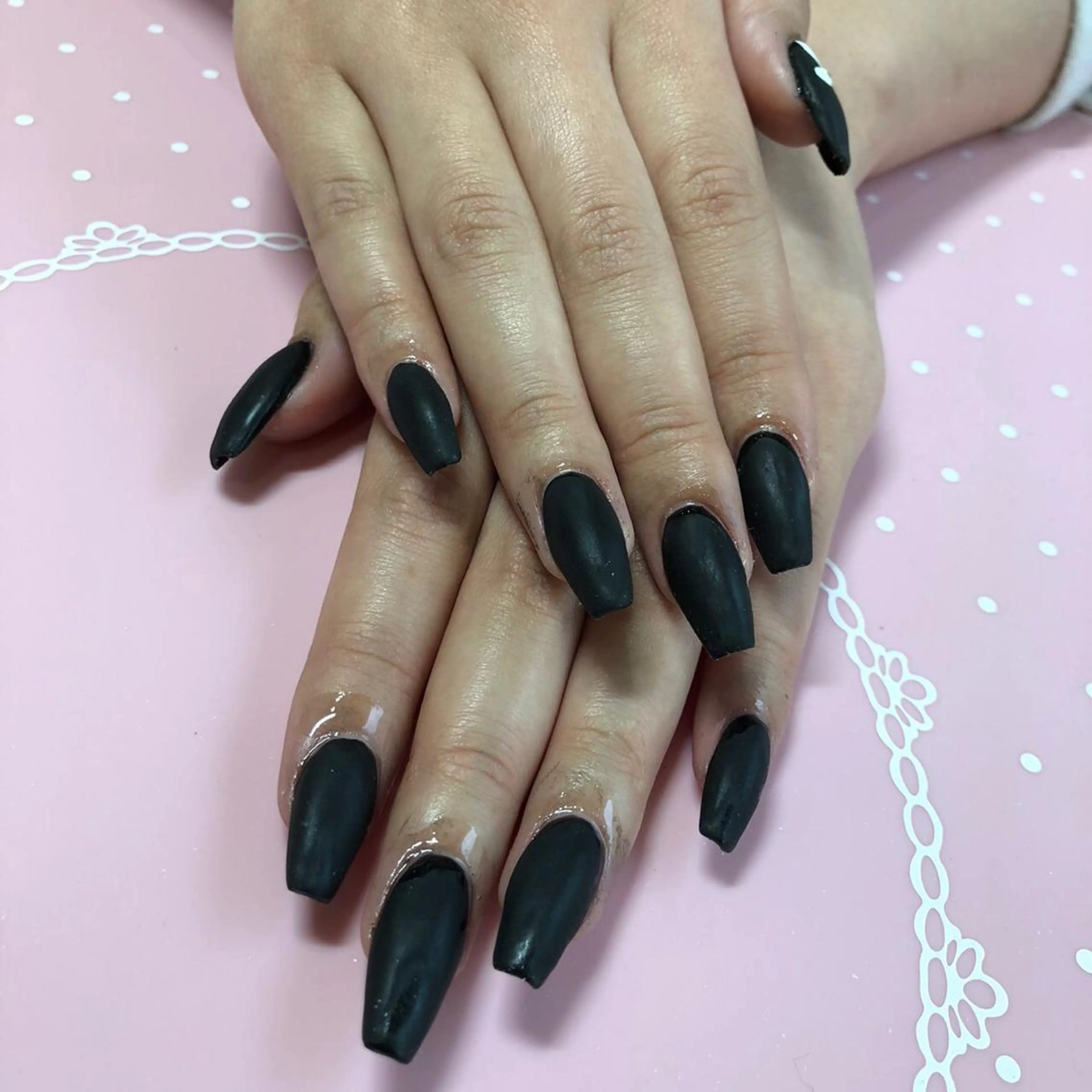 ミディアム ネイル ハンドネイル 《LB》ラブリエ Nail&eyeのマツエク・マツパデザイン