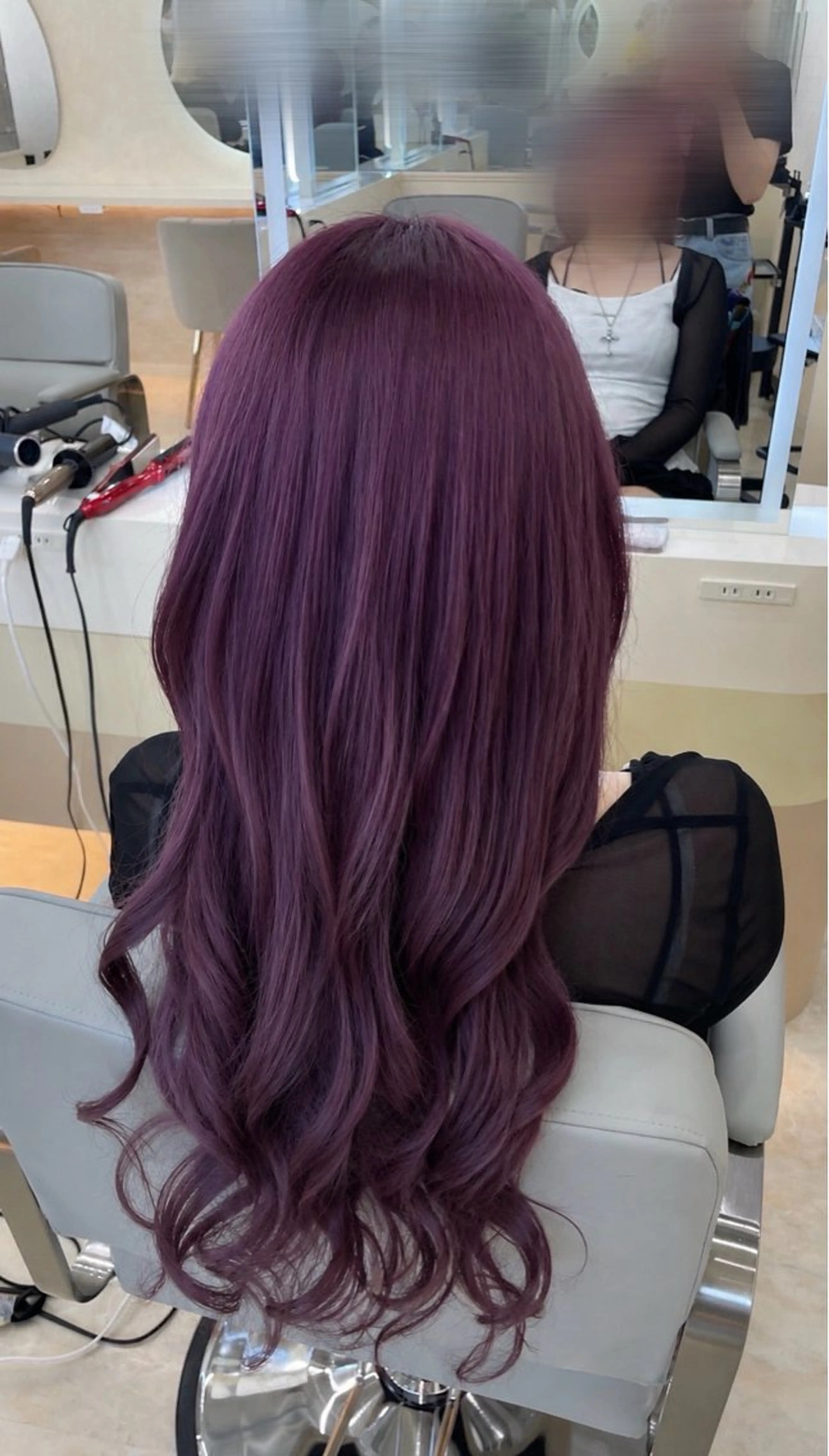 ロング カラー 齋藤 ゆずのヘアスタイル