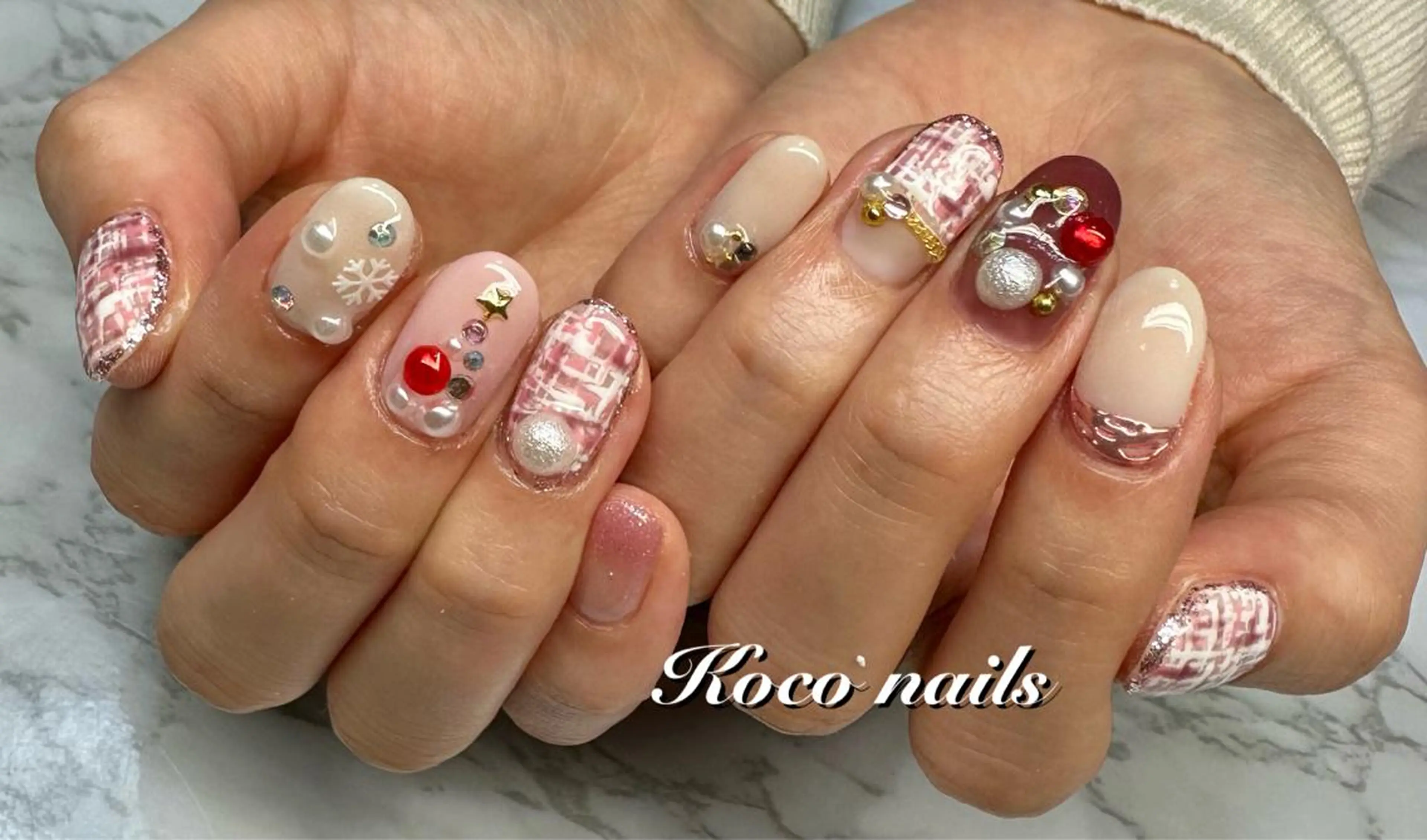 ネイル ツイードネイル 冬ネイル クリスマス Mai’s nailのネイルデザイン