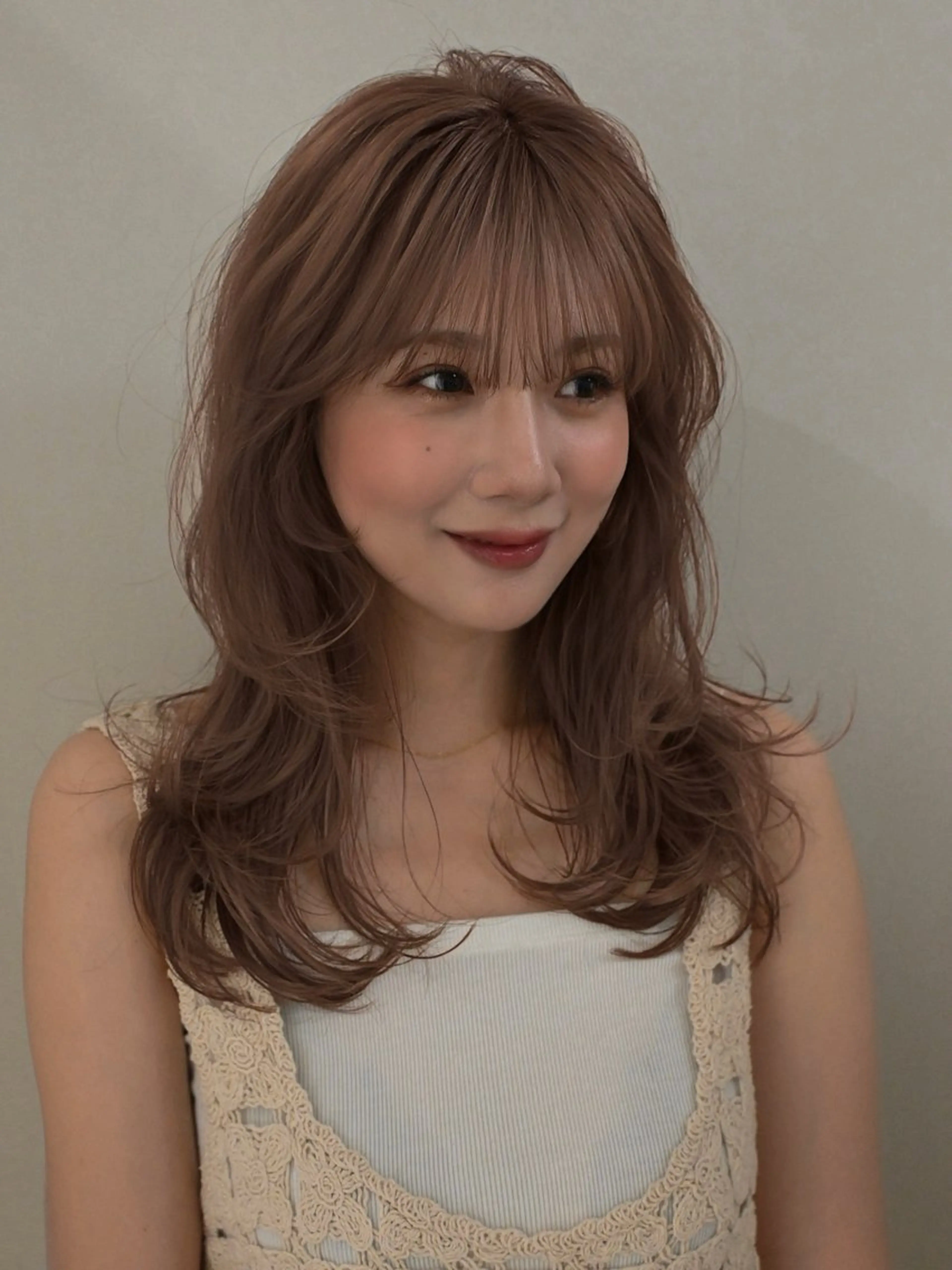 カラー aya / ニュアンスカラーのヘアスタイル