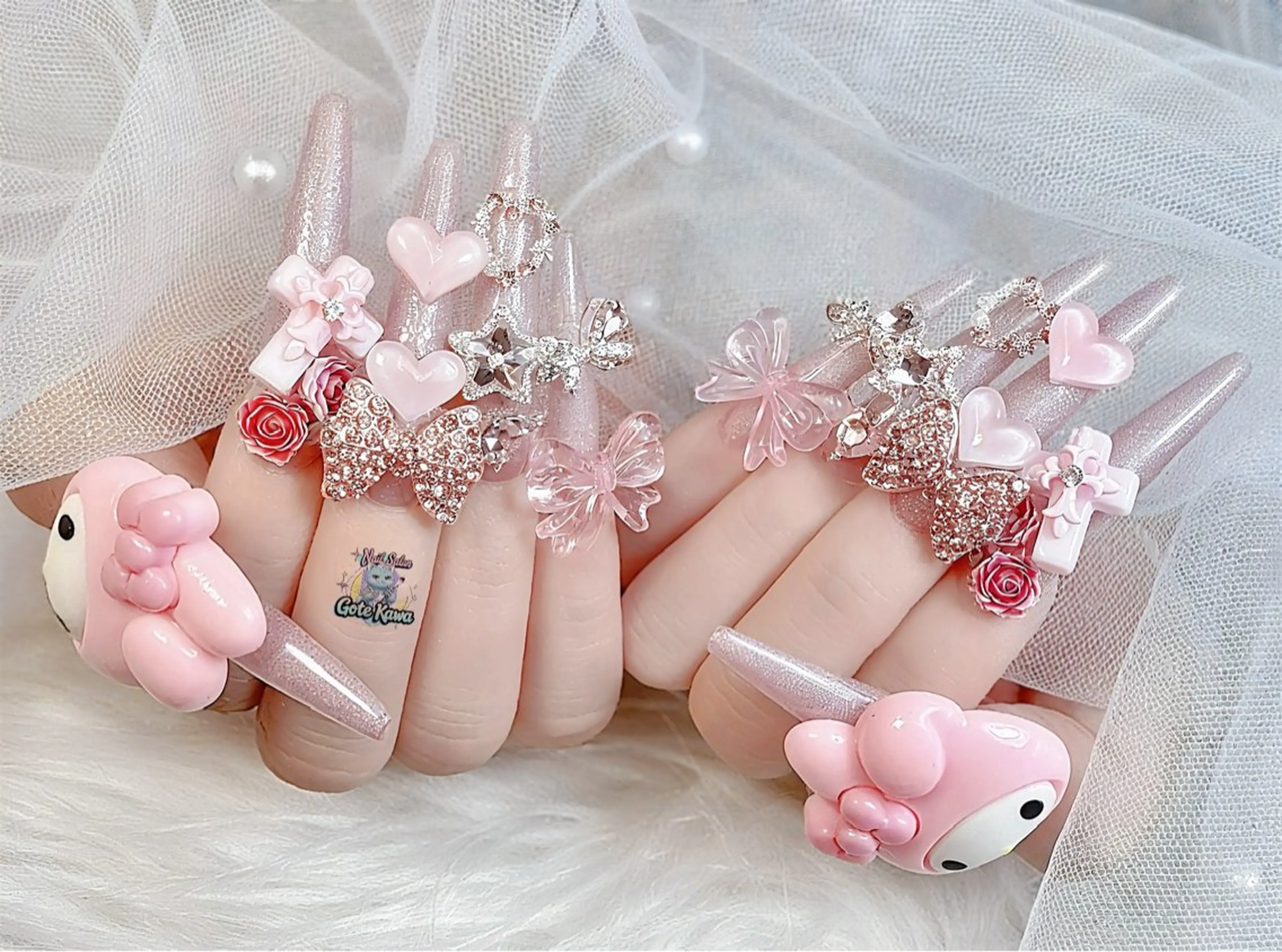 ネイル ハート リボン Gote Kawa nail salonのネイルデザイン