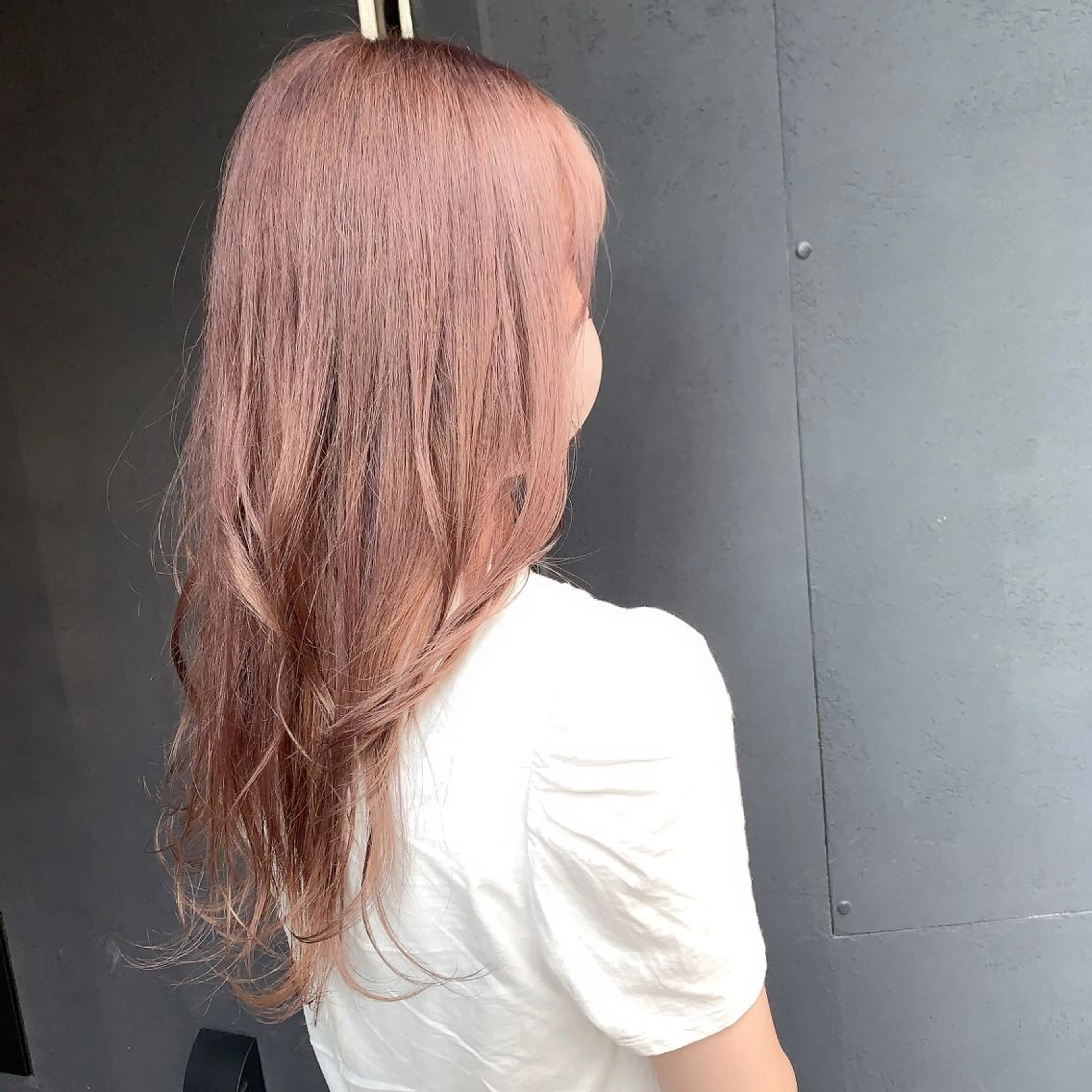 ロング カラー ヘアカラー UMEDA FIGAROのヘアスタイル