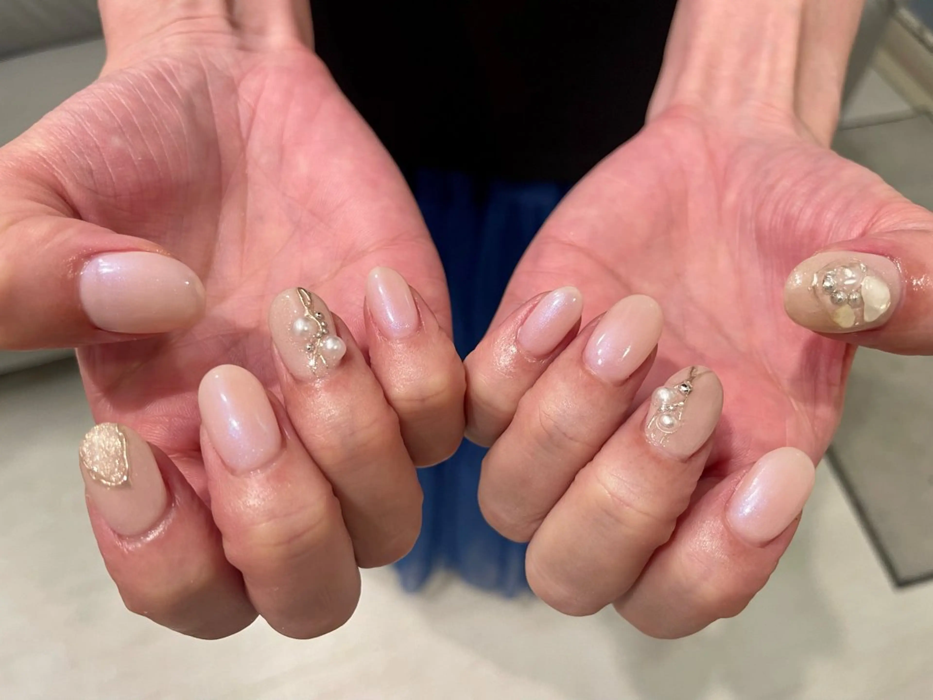 ネイル ニュアンスネイル haruka. nailsTOKYOのネイルデザイン