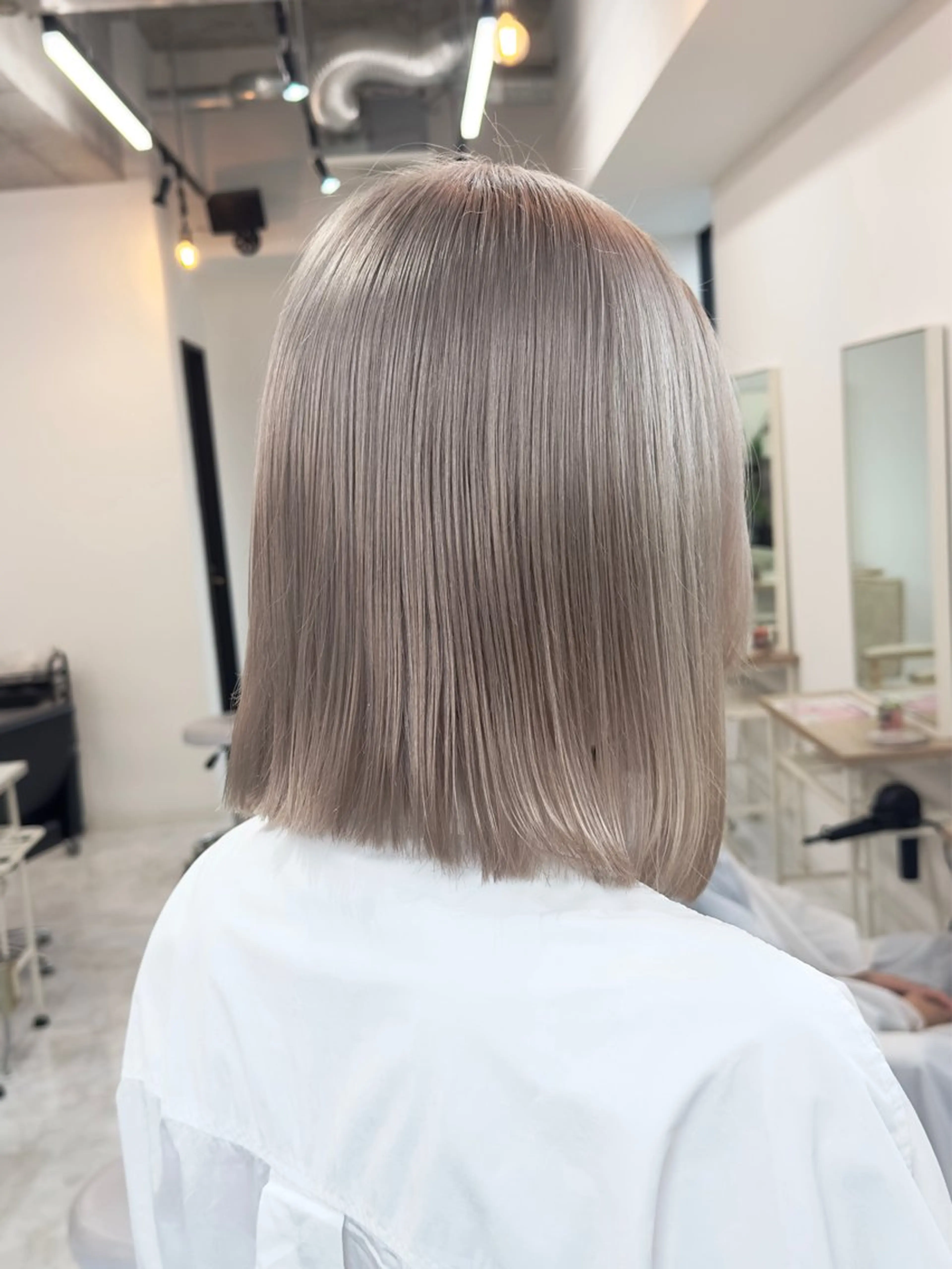 ミディアム トリートメント 💖ムラ修正ブリーチ 💖【YUU】のヘアスタイル