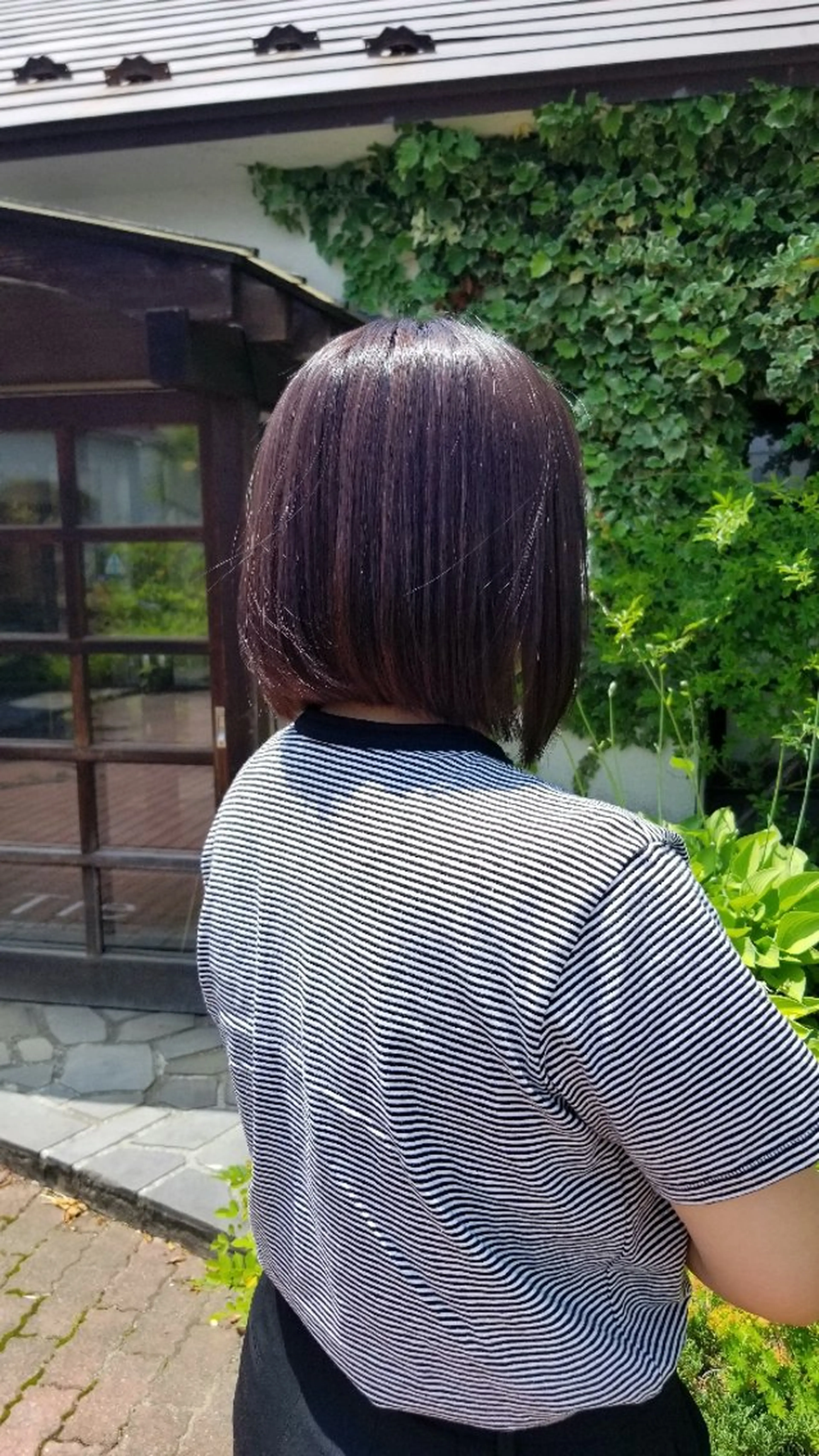 ショート ボブ カット ヘアカラー トリートメント 松江  幸世のヘアスタイル