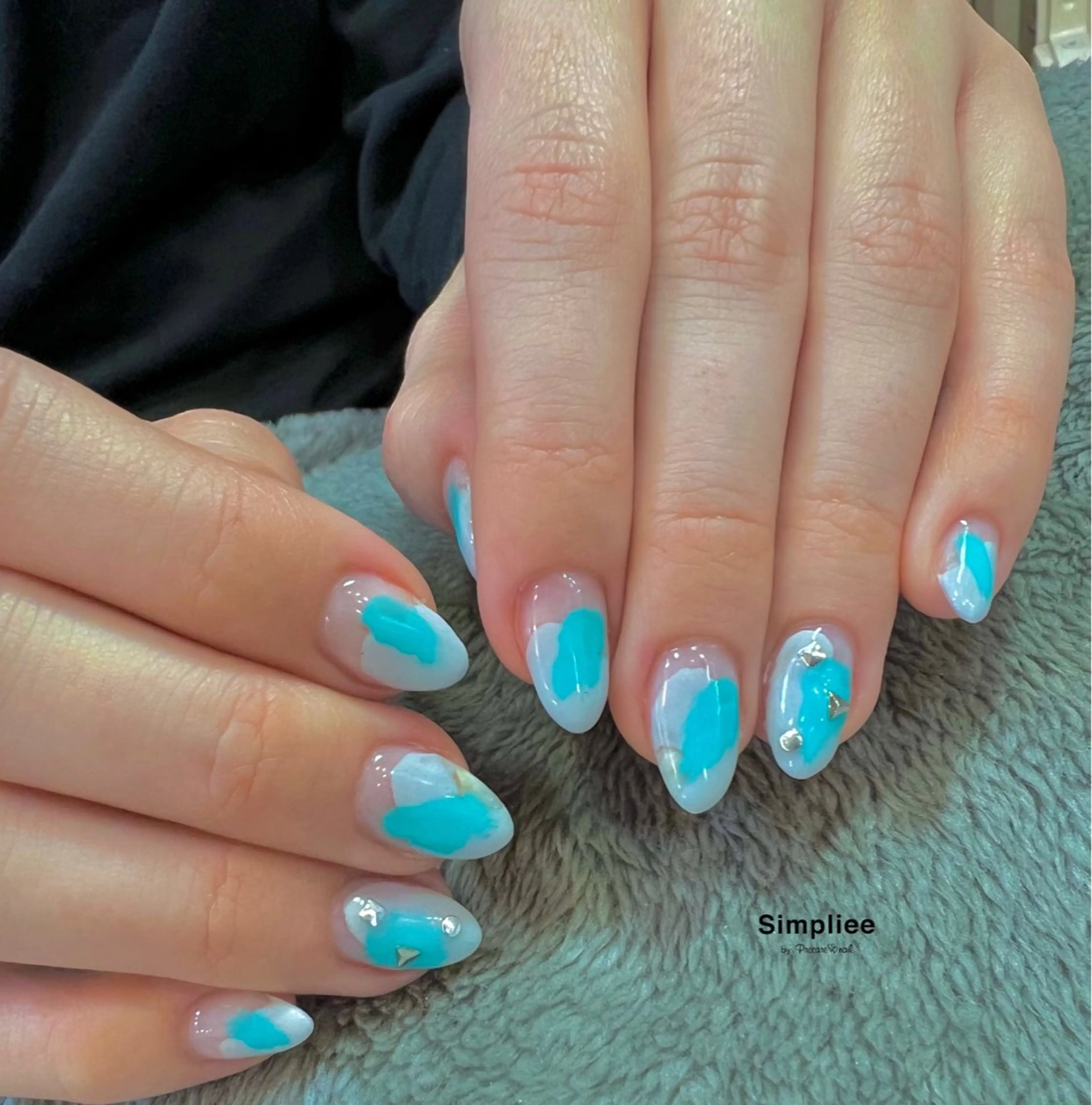 ネイル ハンドネイル Simpliee💄 豊田のネイルデザイン