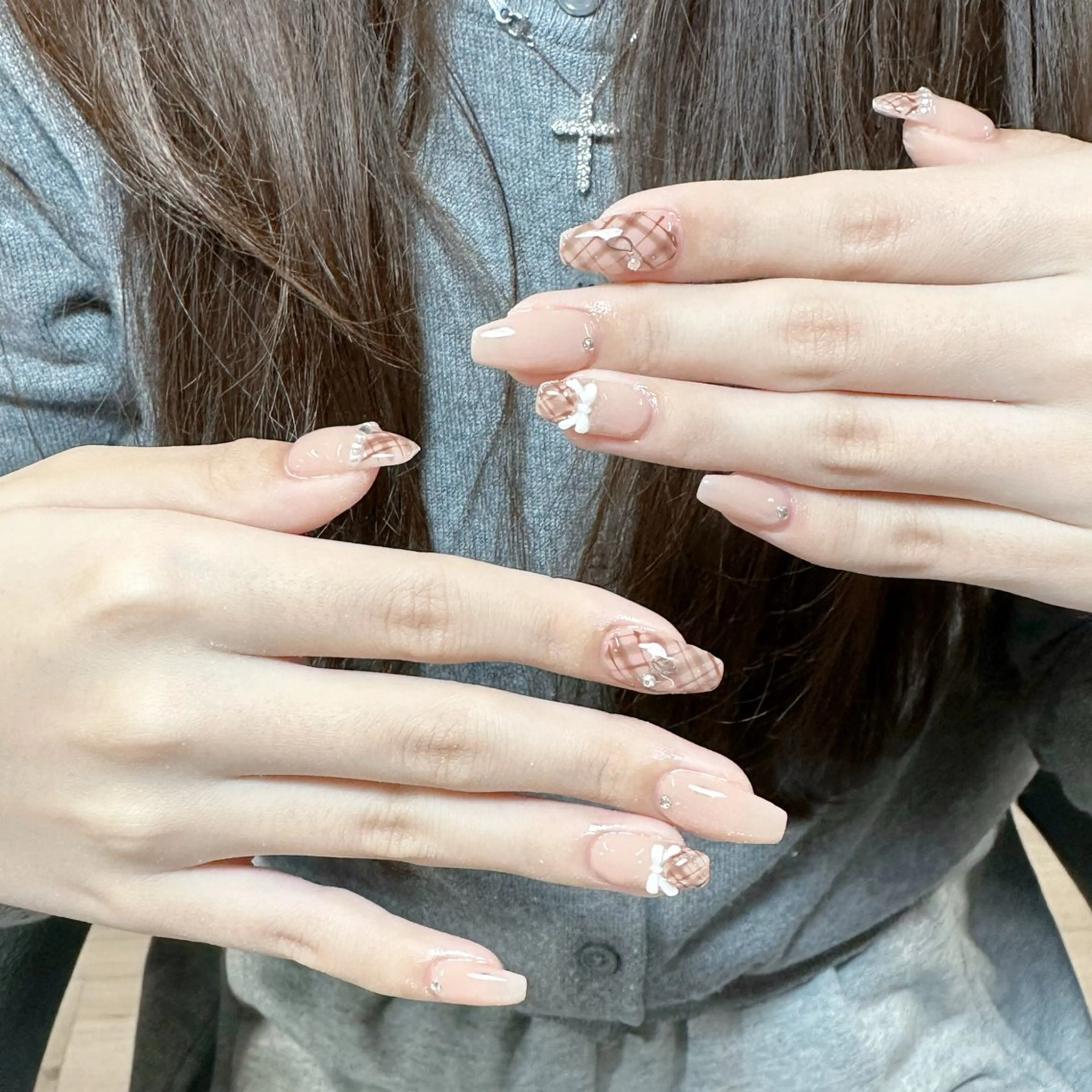 ネイル ハンドネイル 🍄Rina🍄 韓国風ネイルのネイルデザイン