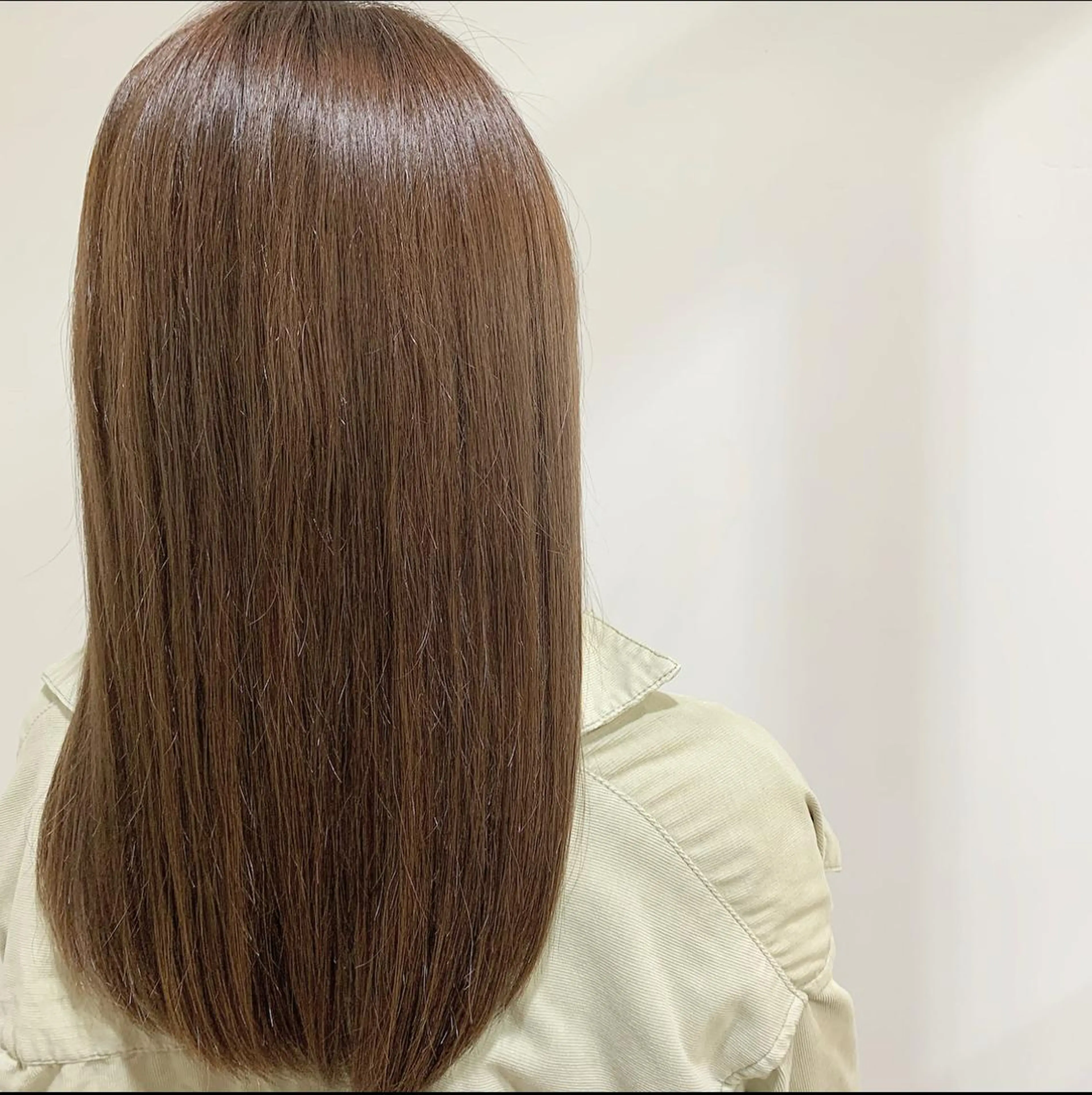 ロング カラー ヘアカラー トリートメント あべ ゆうかのヘアスタイル